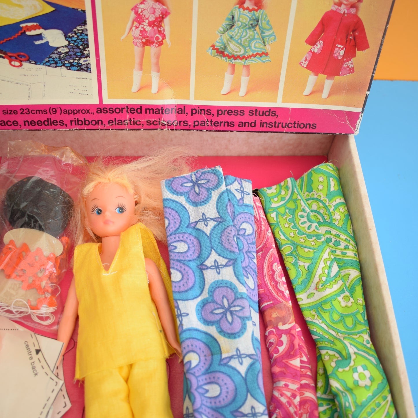 Vintage 1970s Dress A Doll Set - Sewing