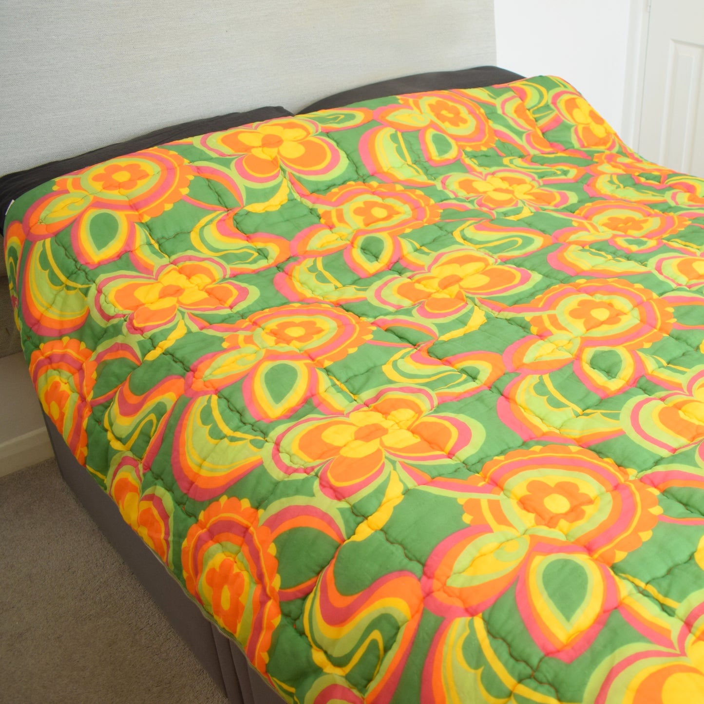 Vintage 1960s Sleeping Bag/ Quilt - Psychedelic by Vintage