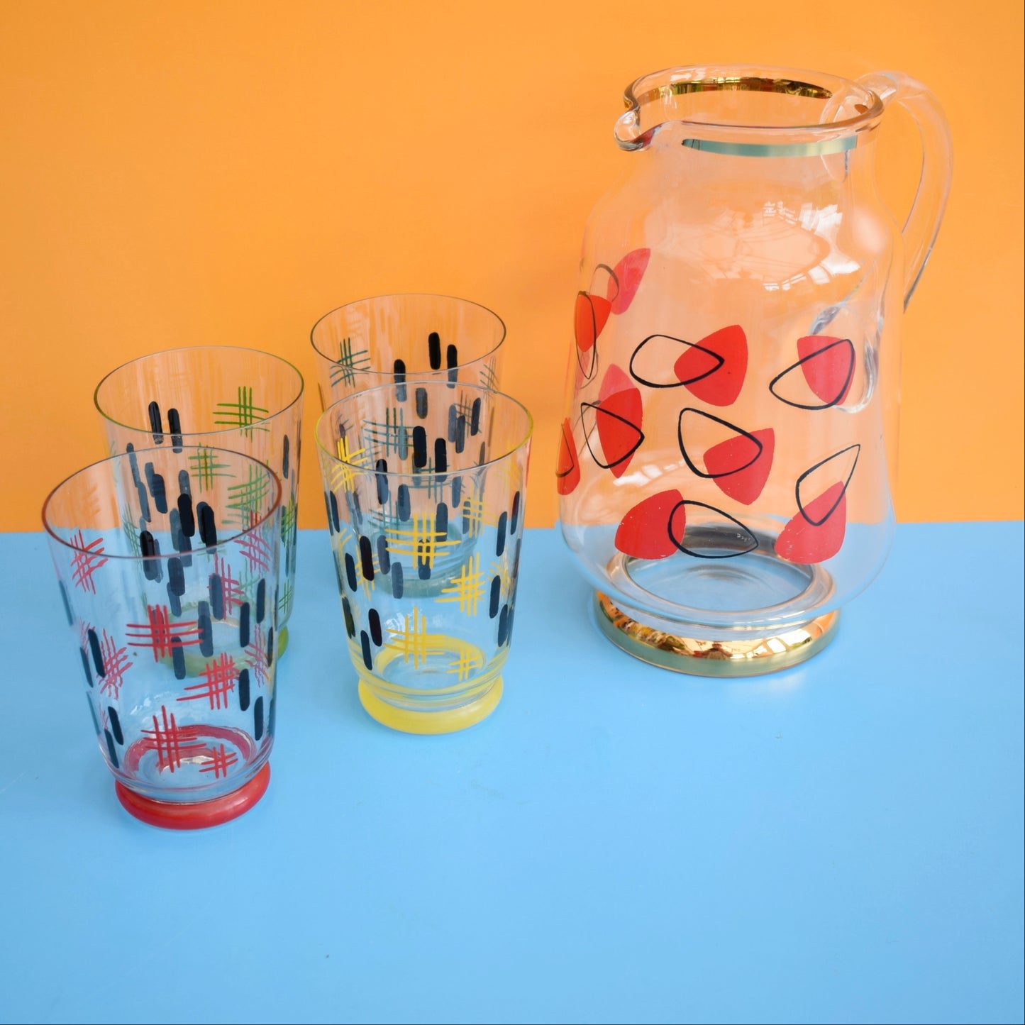 Vintage 1950s Atomic Space Age Drinking Glasses / Jug by Vintage