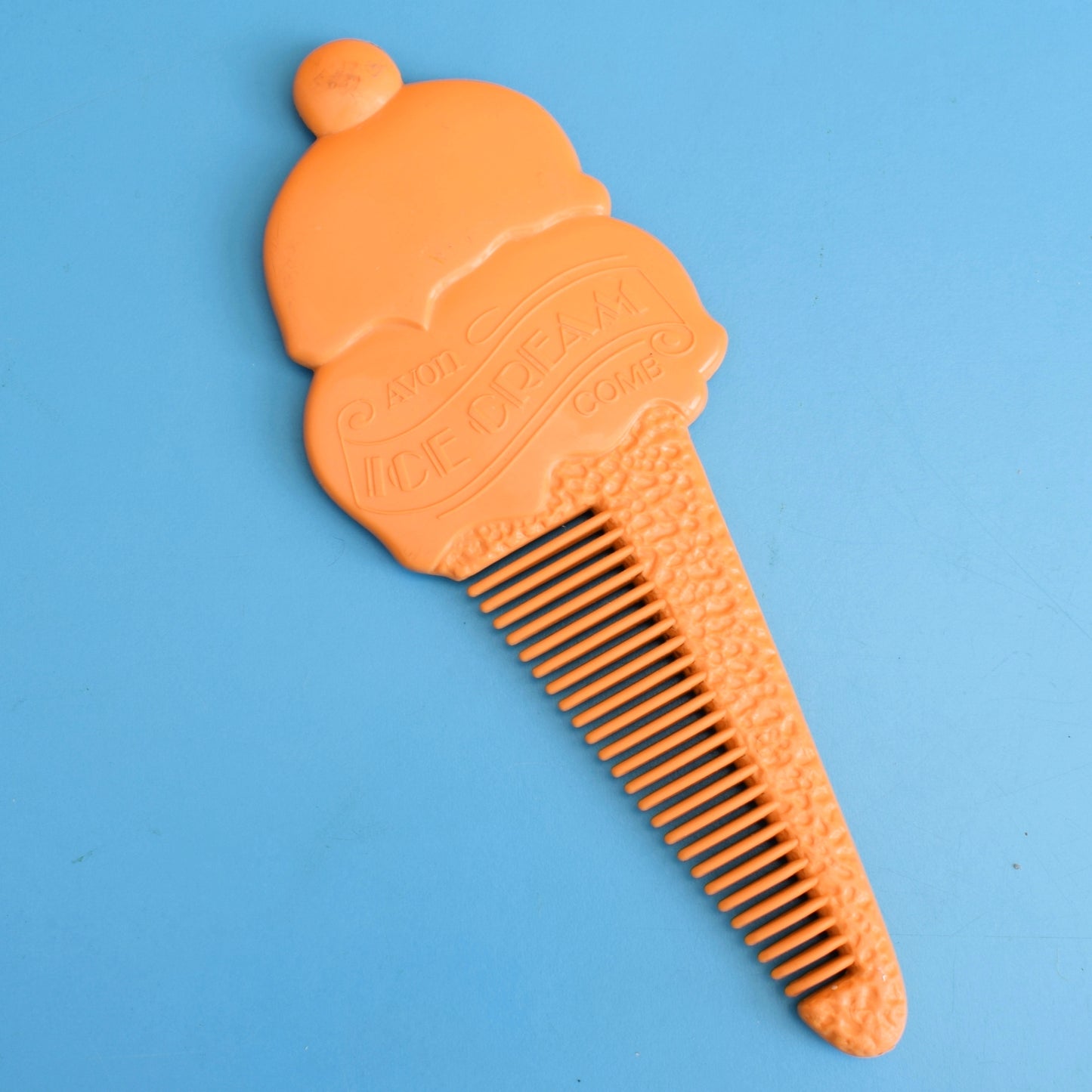 Vintage 1970s Avon Plastic Ice Cream Comb by Pineapple Retro