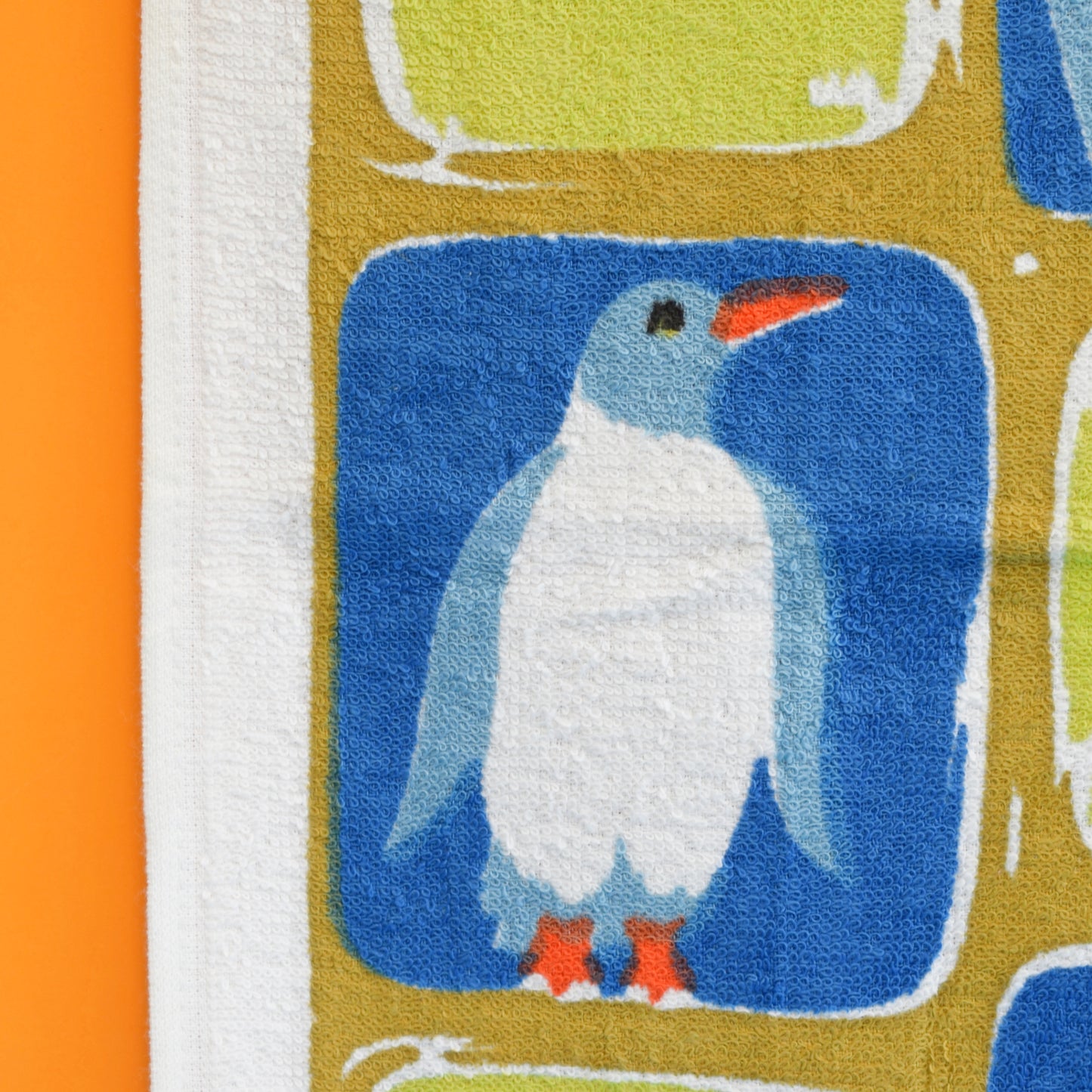 Vintage 1960s Tea Towel - Swan / Penguin by Pineapple Retro