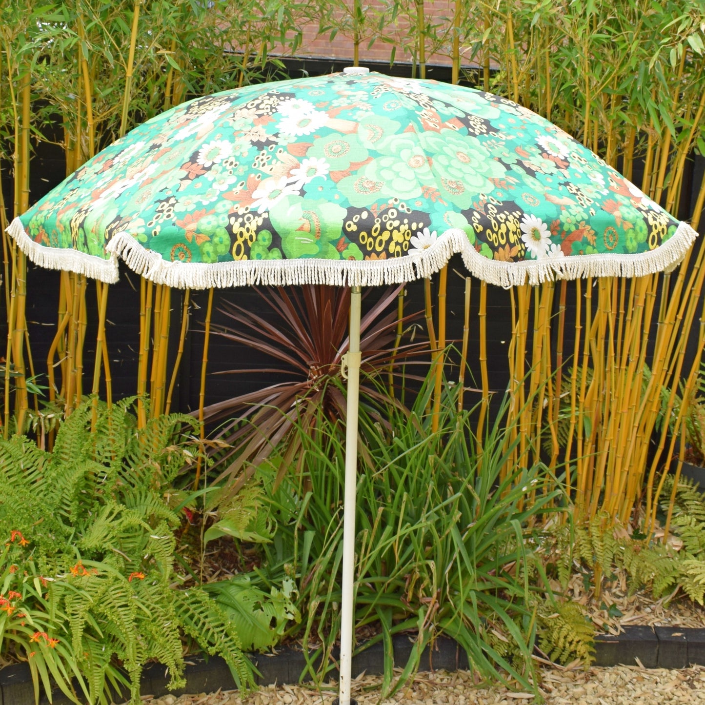 Vintage 1970s Garden Parasol - Green Flower Power