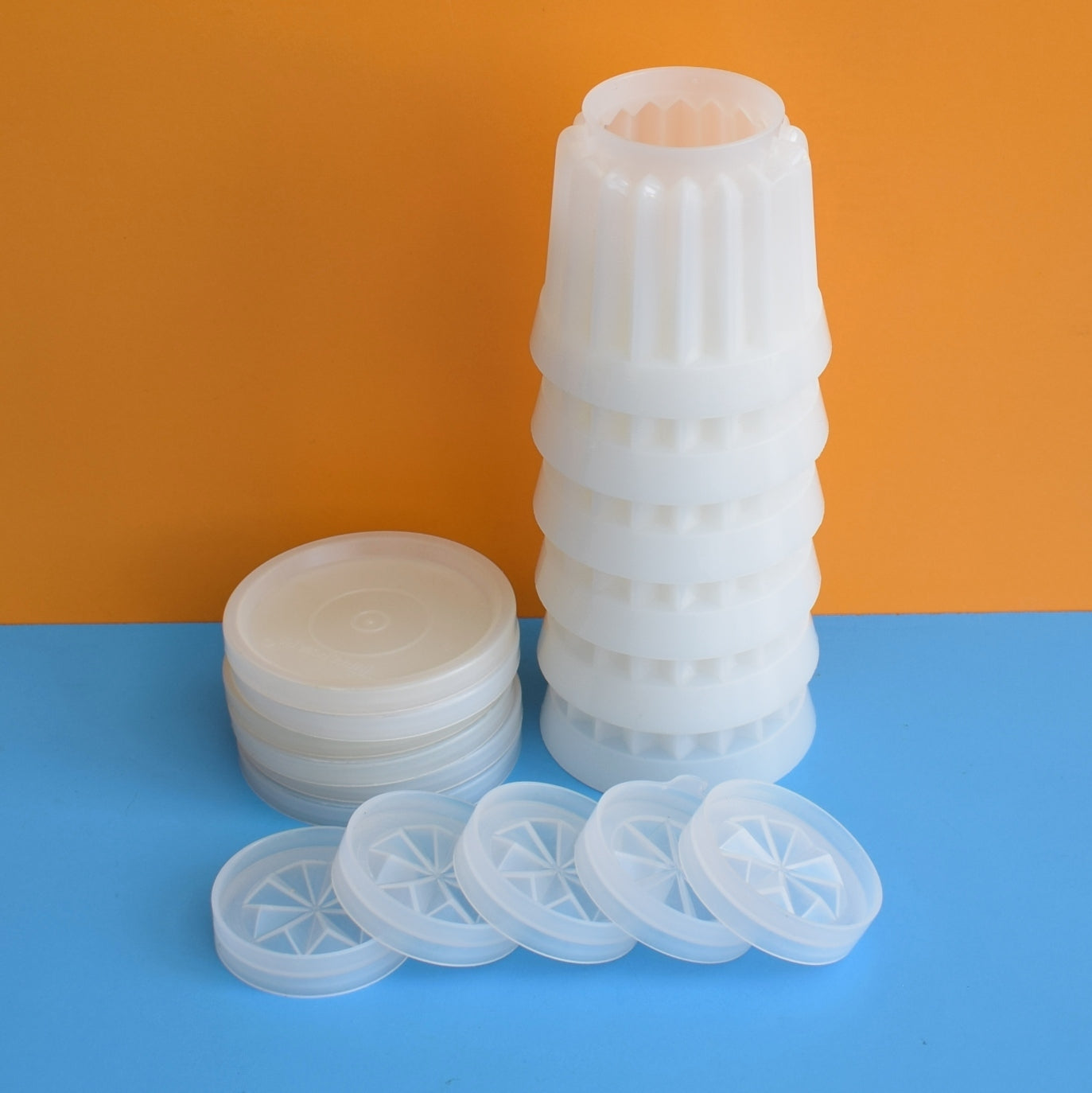 Vintage 1970s Tupperware Mini Jelly Moulds - Jellettes