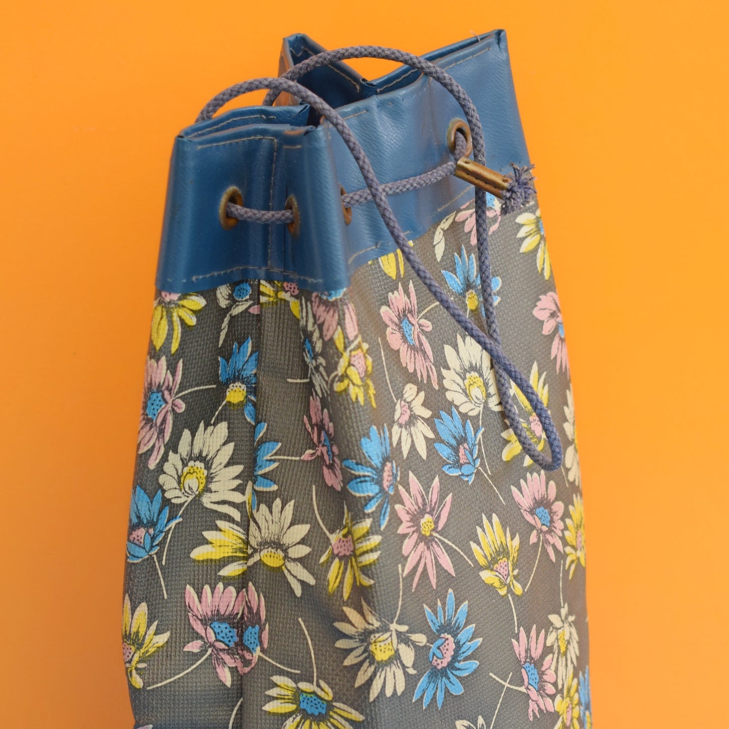 Vintage 1960s Vinyl Bag / Storage