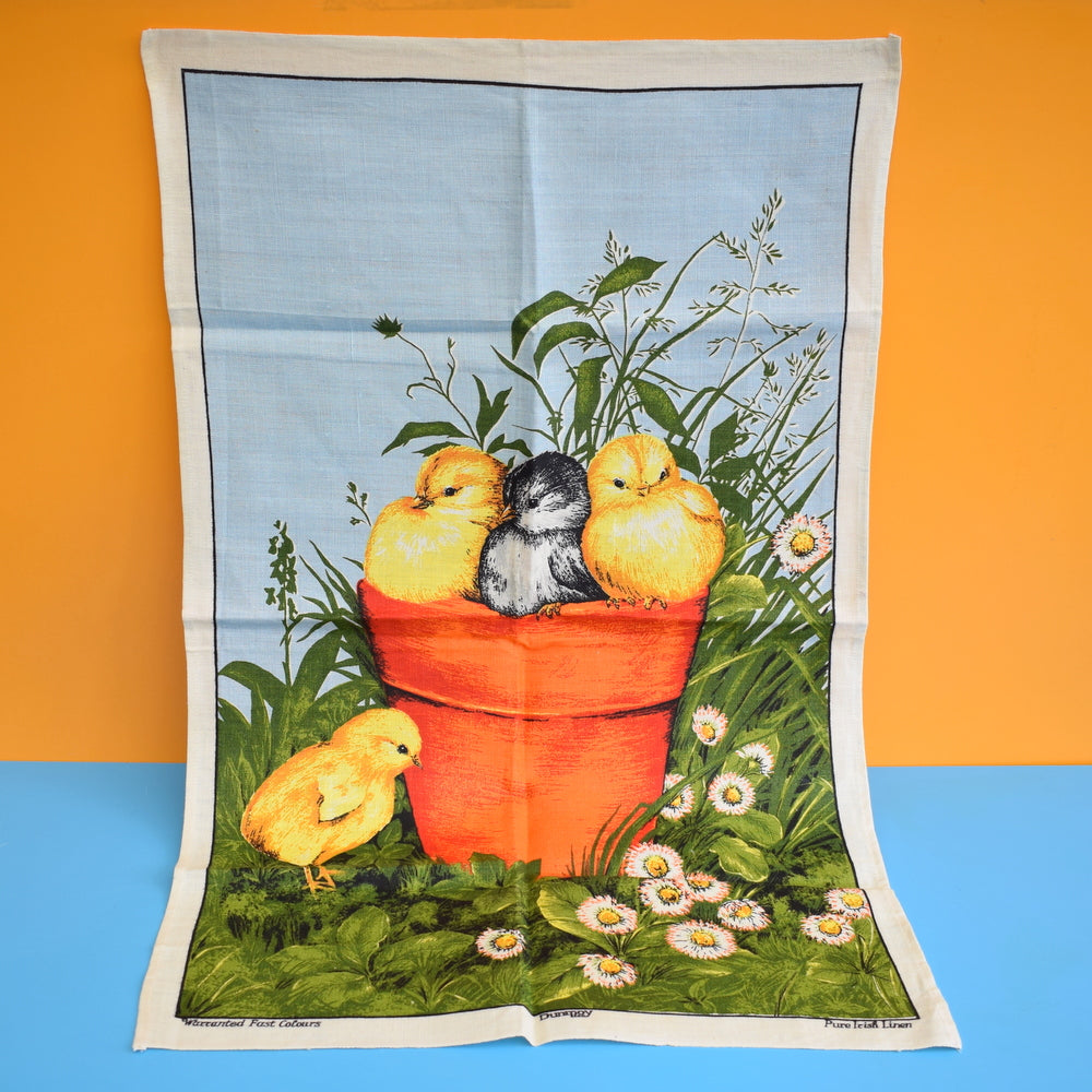 Vintage 1970s Tea Towel - Chicks - Kitsch