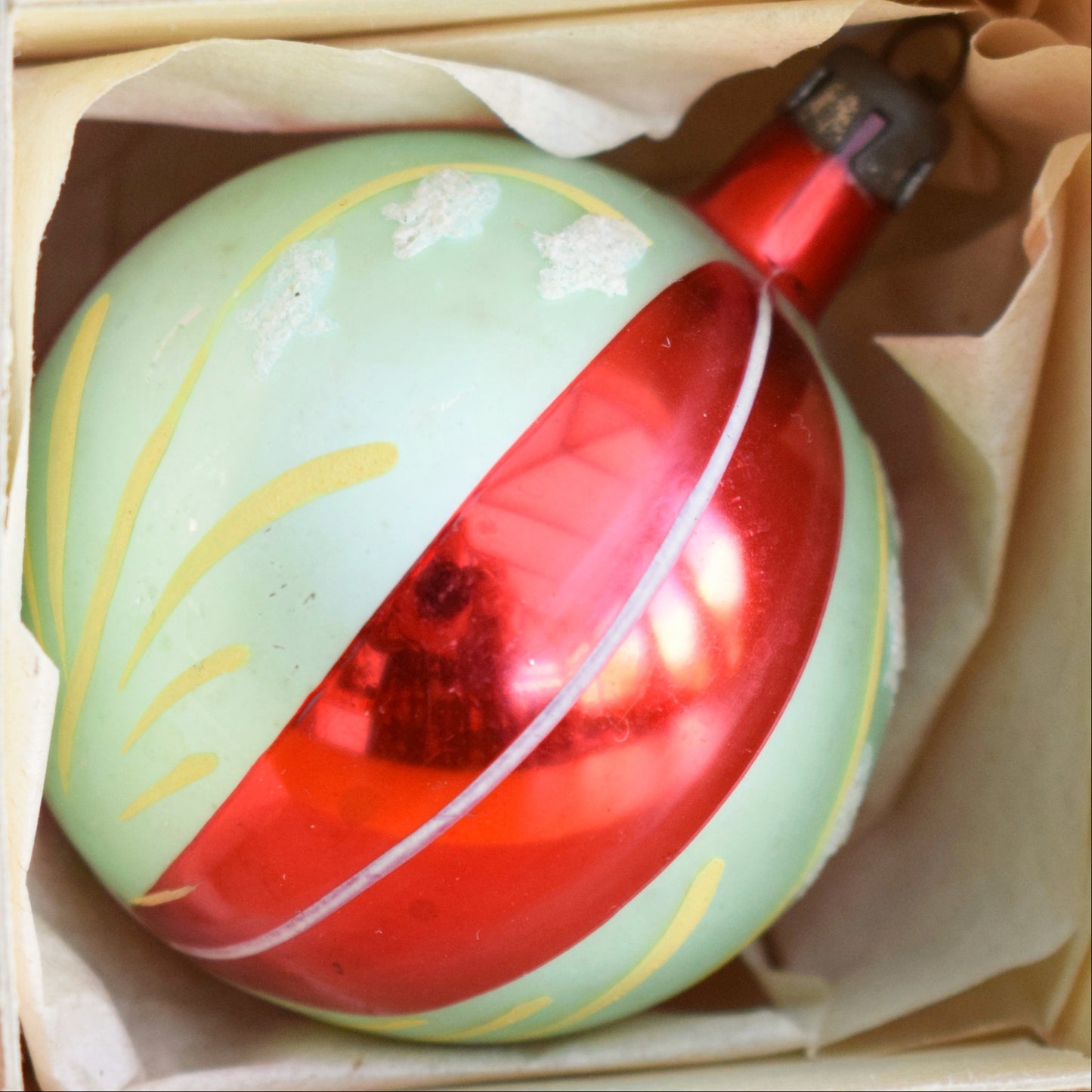 Vintage 1960s Glass Christmas Baubles - Medium 12 Mixed.
