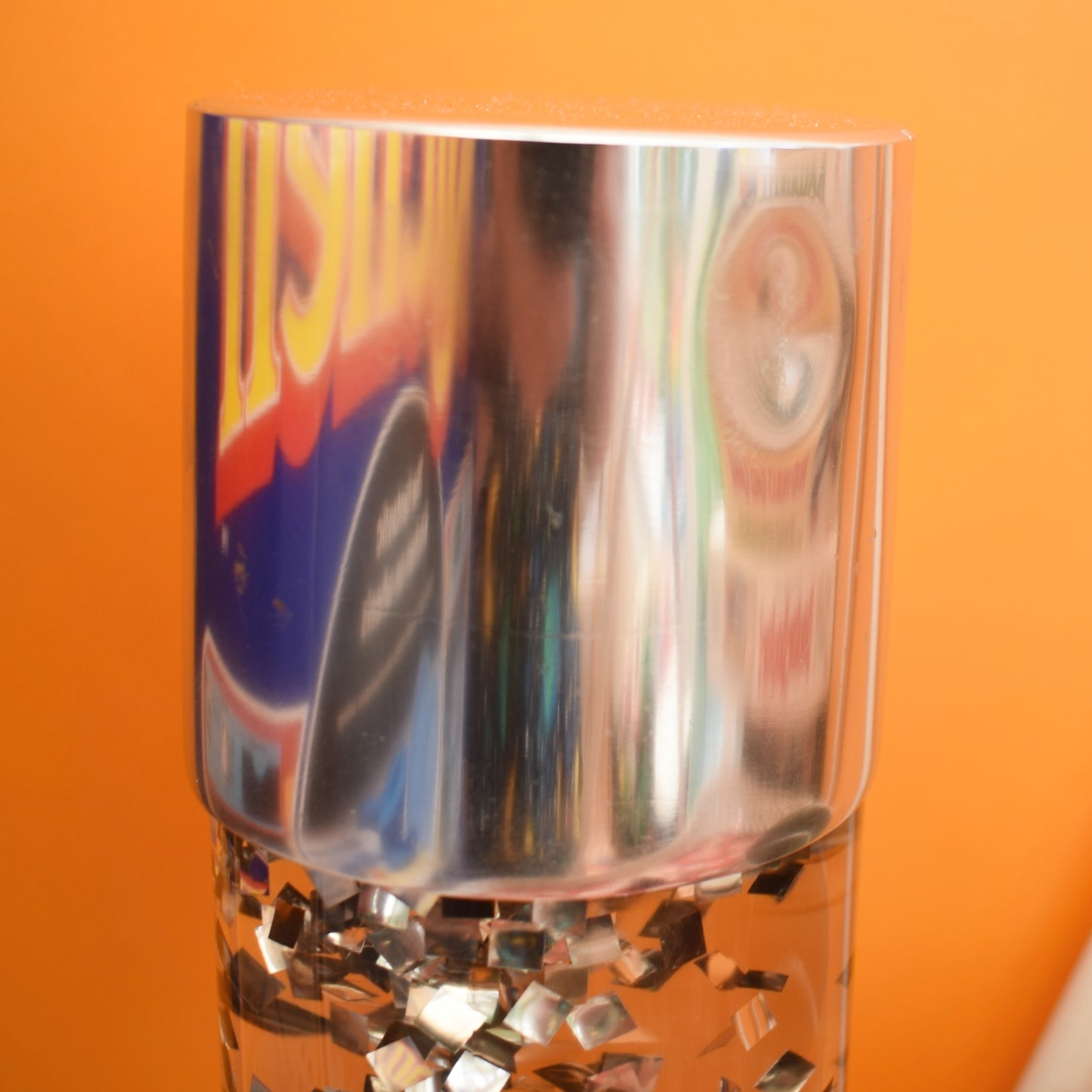 Crestworth glitter lamp- silver- detail