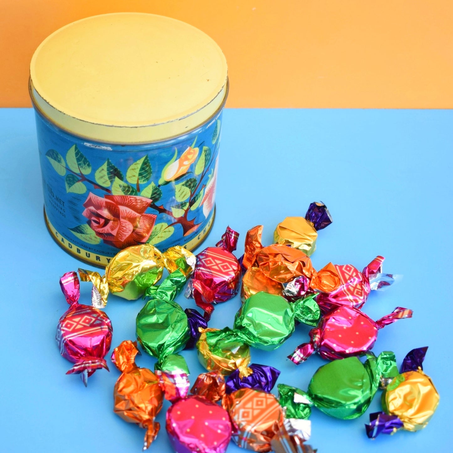 Vintage 1960s Cadbury's Roses Tin & New Chocolates
