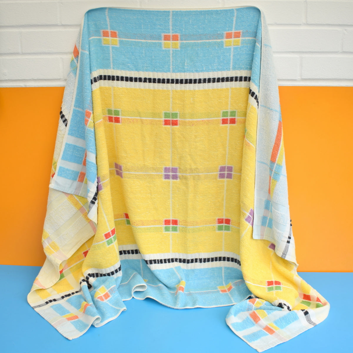 Vintage 1950s Cotton Bath Towel - Checks / Stripes