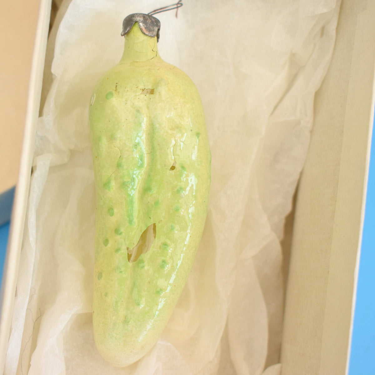 Vintage 1950s Fine Glass Lucky Pickle Decoration - Boxed