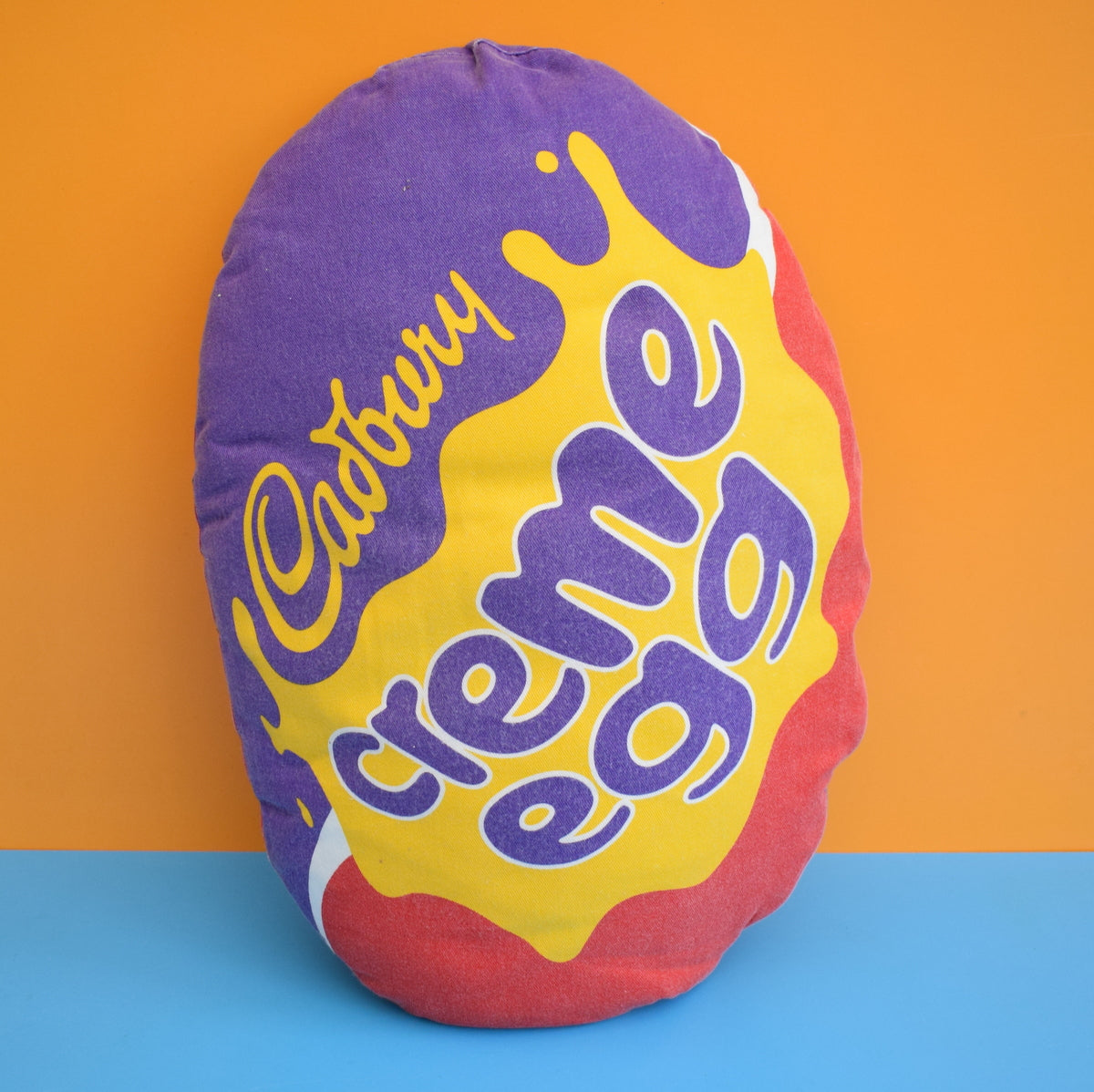 Vintage 1980s Cream Egg Cushion & Pad - Kitsch