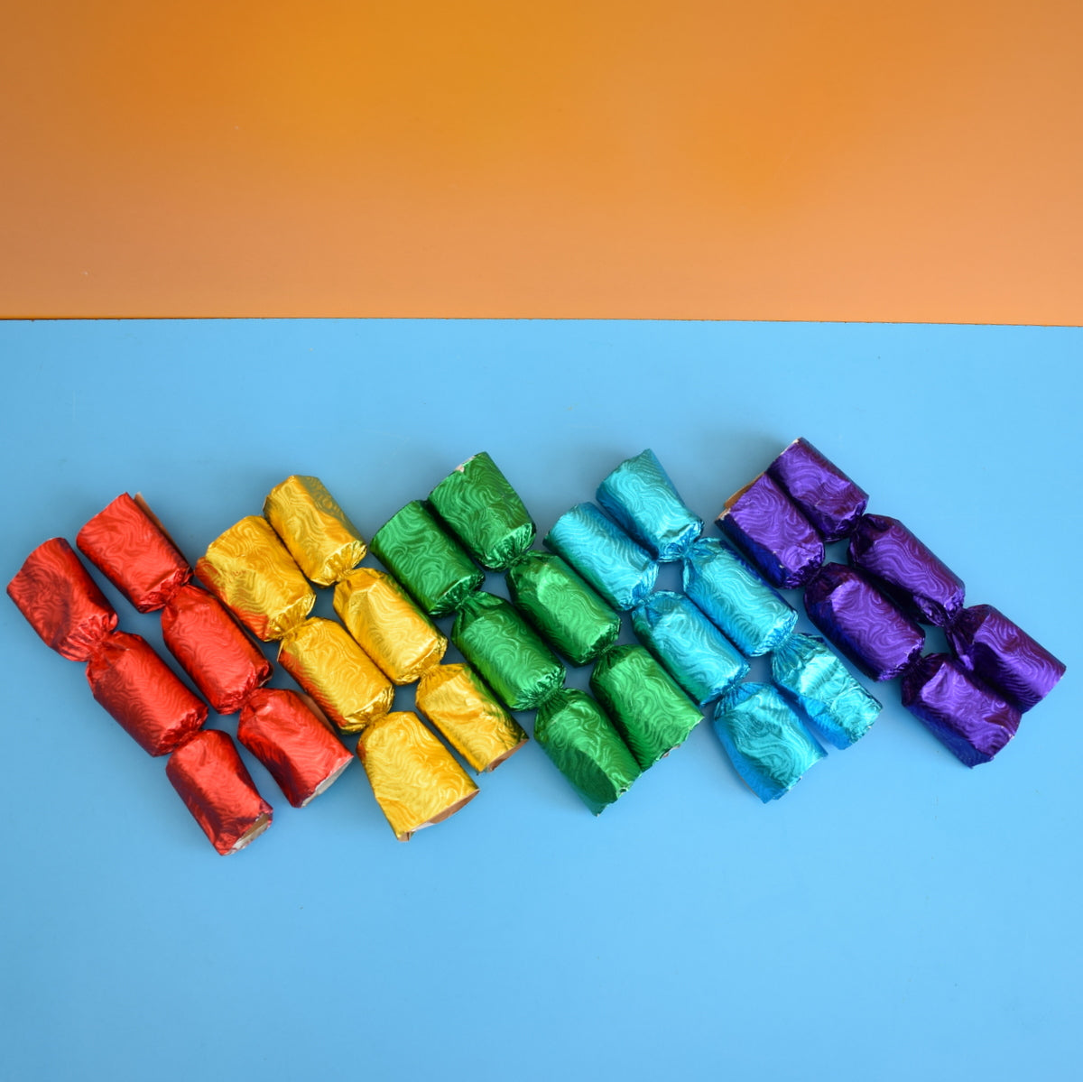 Vintage 1990s Small Crackers - Christmas Rainbow (Boxed)