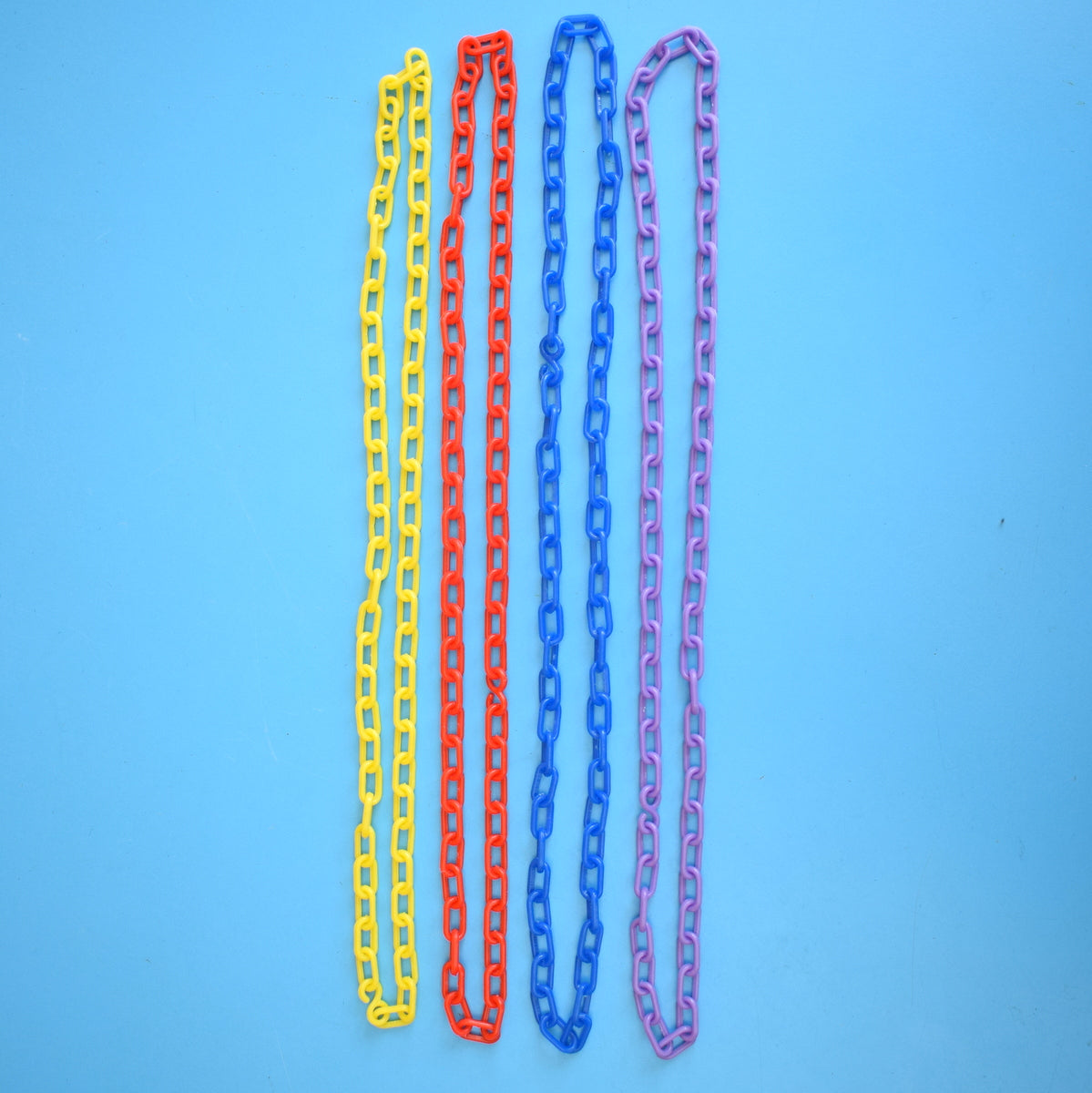 Vintage 1980s American Charm Keyring Plastic Chains by Pineapple Retro