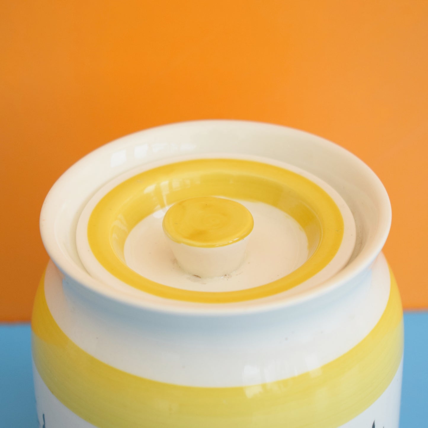 Vintage 1960s Portmeirion Jar - Rose / Yellow Stripe by Vintage