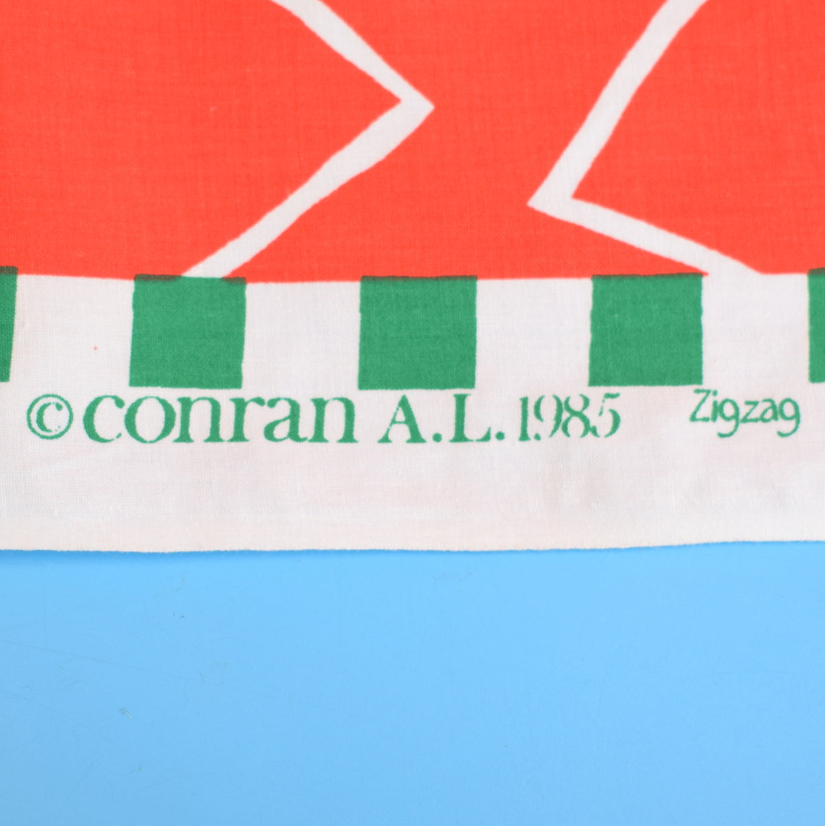 Vintage 1980s Cotton Fabric Pieces - Conran Zig Zag - Red by Pineapple Retro