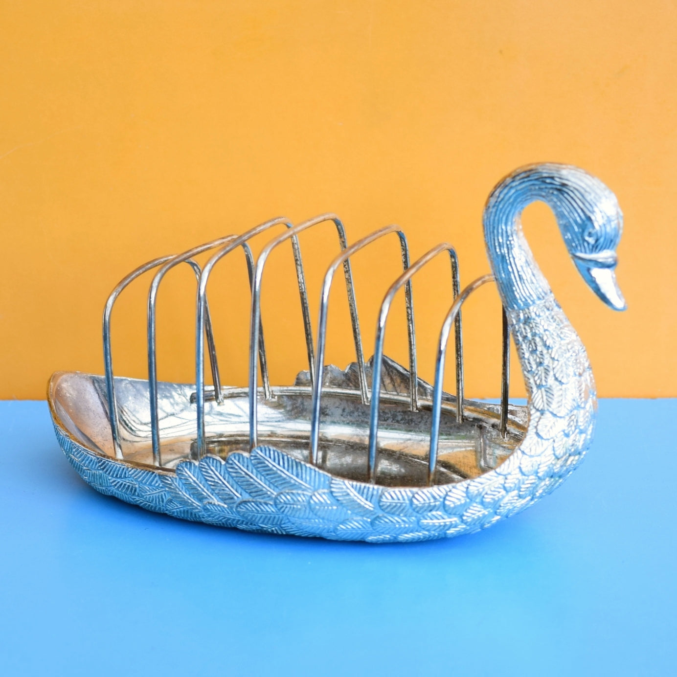 Vintage 1970s Kitsch Toast / Letter Rack - Swan