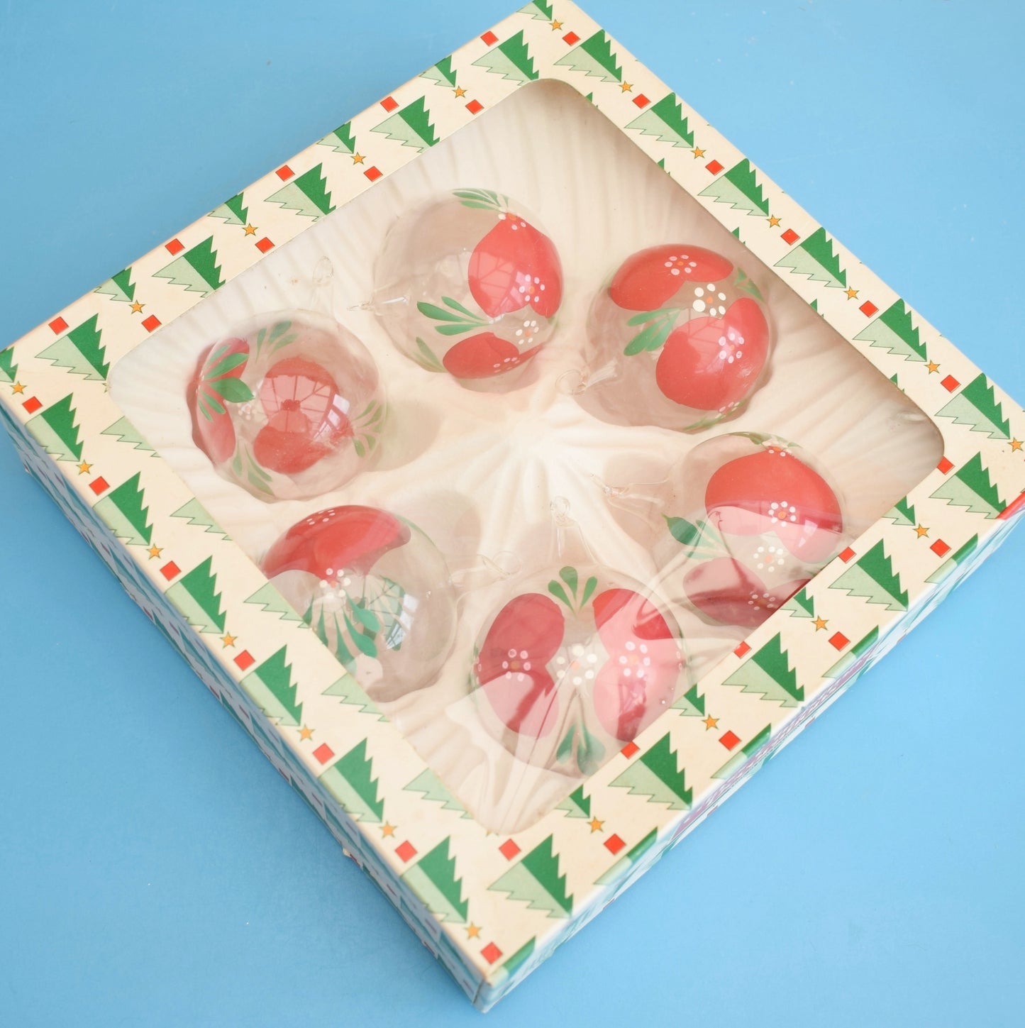 Vintage 1970s Clear Heart Scandi Style Glass Baubles