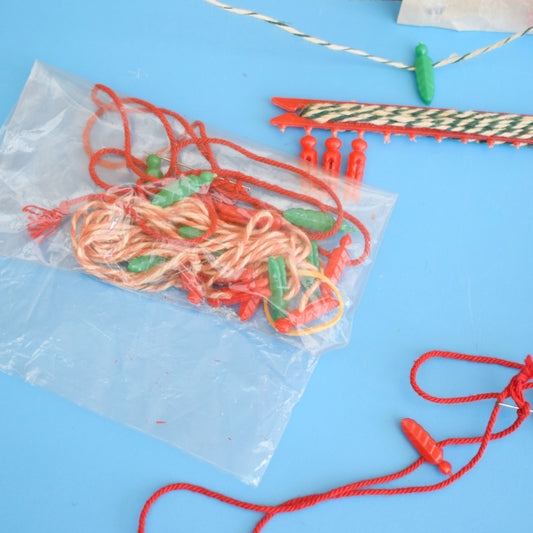 Vintage 1970s Christmas Card Hangers / Pegs