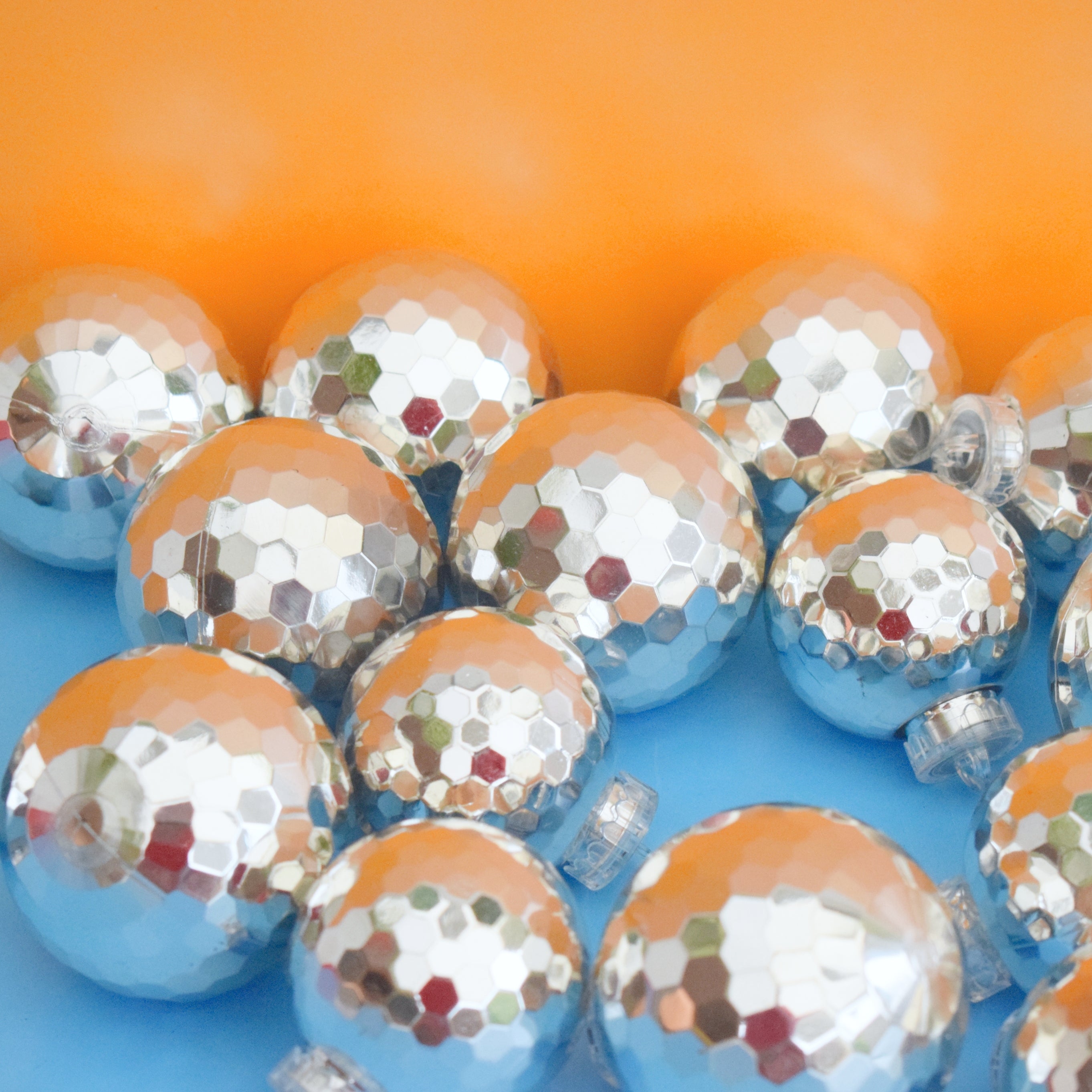 Vintage 1970s Plastic Christmas Disco Balls -Silver – Pineapple Retro