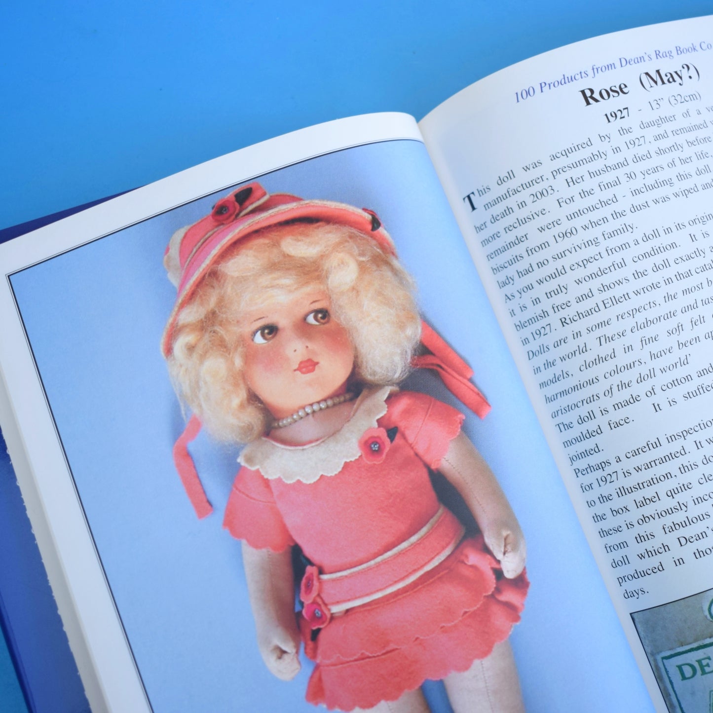 Vintage 2000s Toy Collectors Book - Dean's Of Yesterday