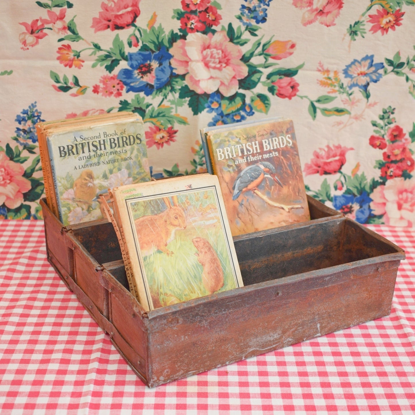 Vintage Metal Bread / Loaf Tin - Ideal Shelf / Storage - Rustic