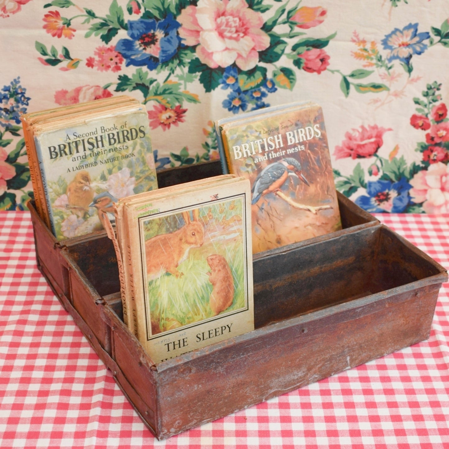 Vintage Metal Bread / Loaf Tin - Ideal Shelf / Storage - Rustic