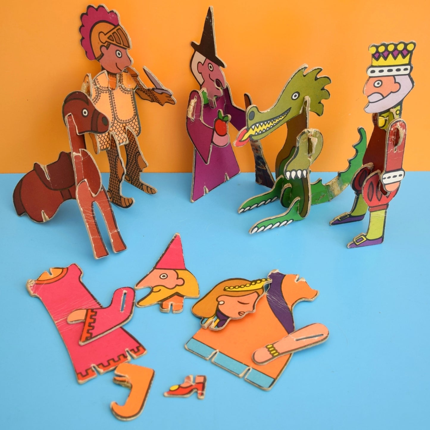 Vintage 1970s Jigbits 3D Cardboard Jigsaw Puzzle - Kiddicraft by Pineapple Retro