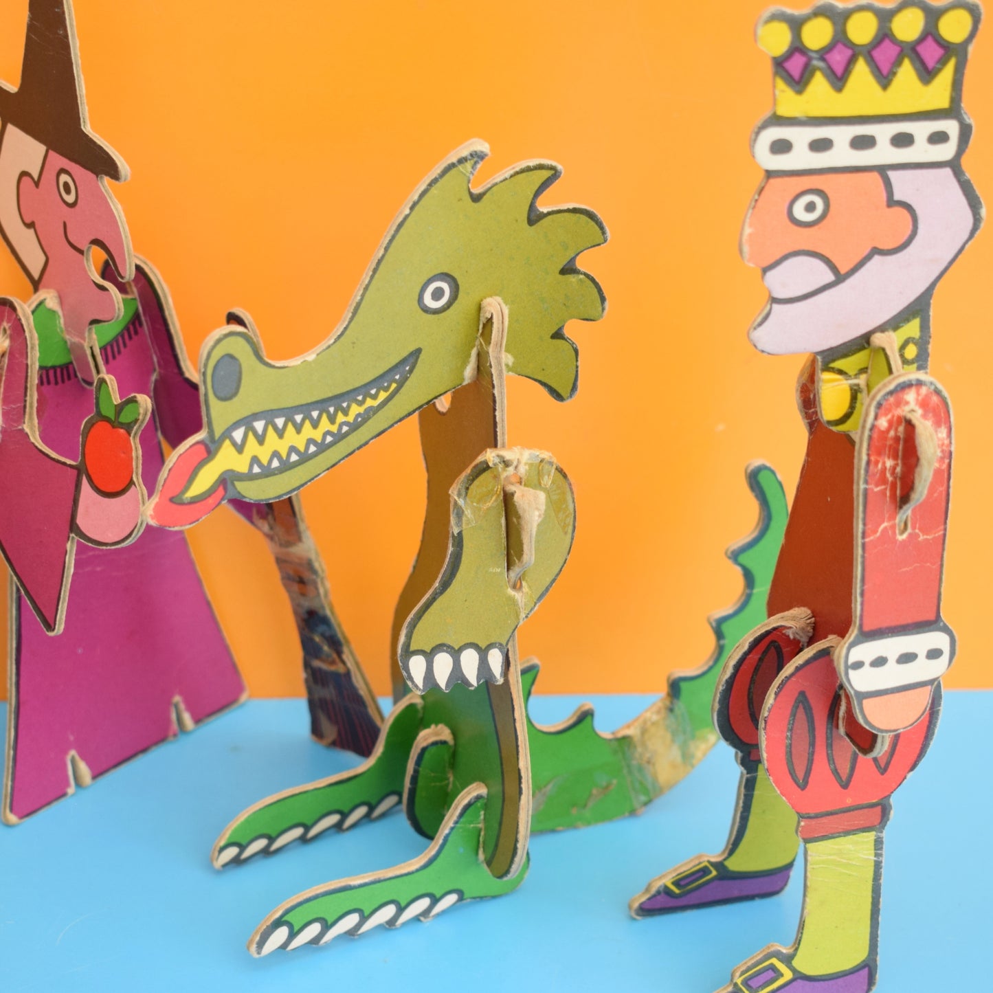 Vintage 1970s Jigbits 3D Cardboard Jigsaw Puzzle - Kiddicraft by Pineapple Retro