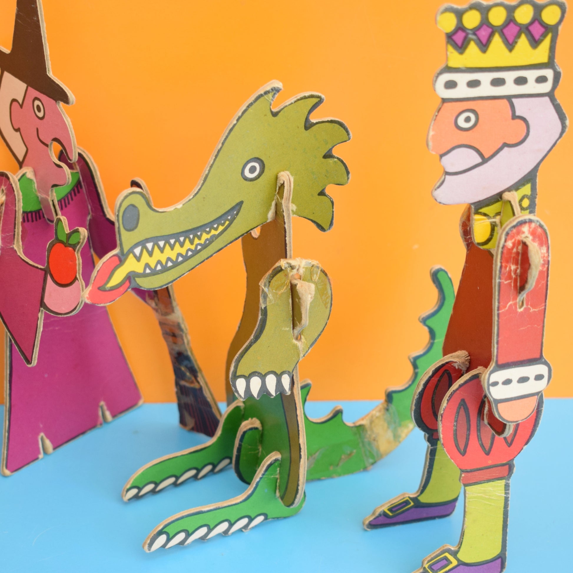 Vintage 1970s Jigbits 3D Cardboard Jigsaw Puzzle - Kiddicraft by Pineapple Retro