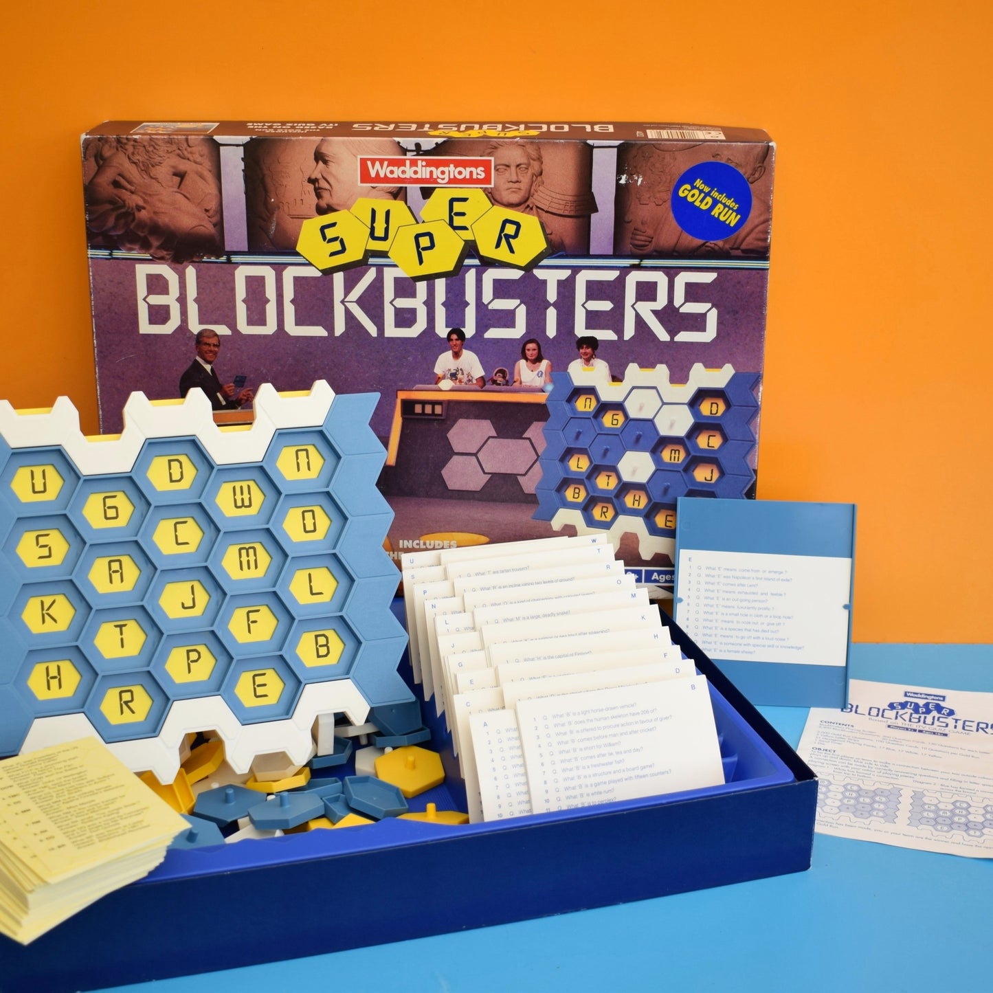 Vintage 1990s Board Game - Blockbusters- Complete
