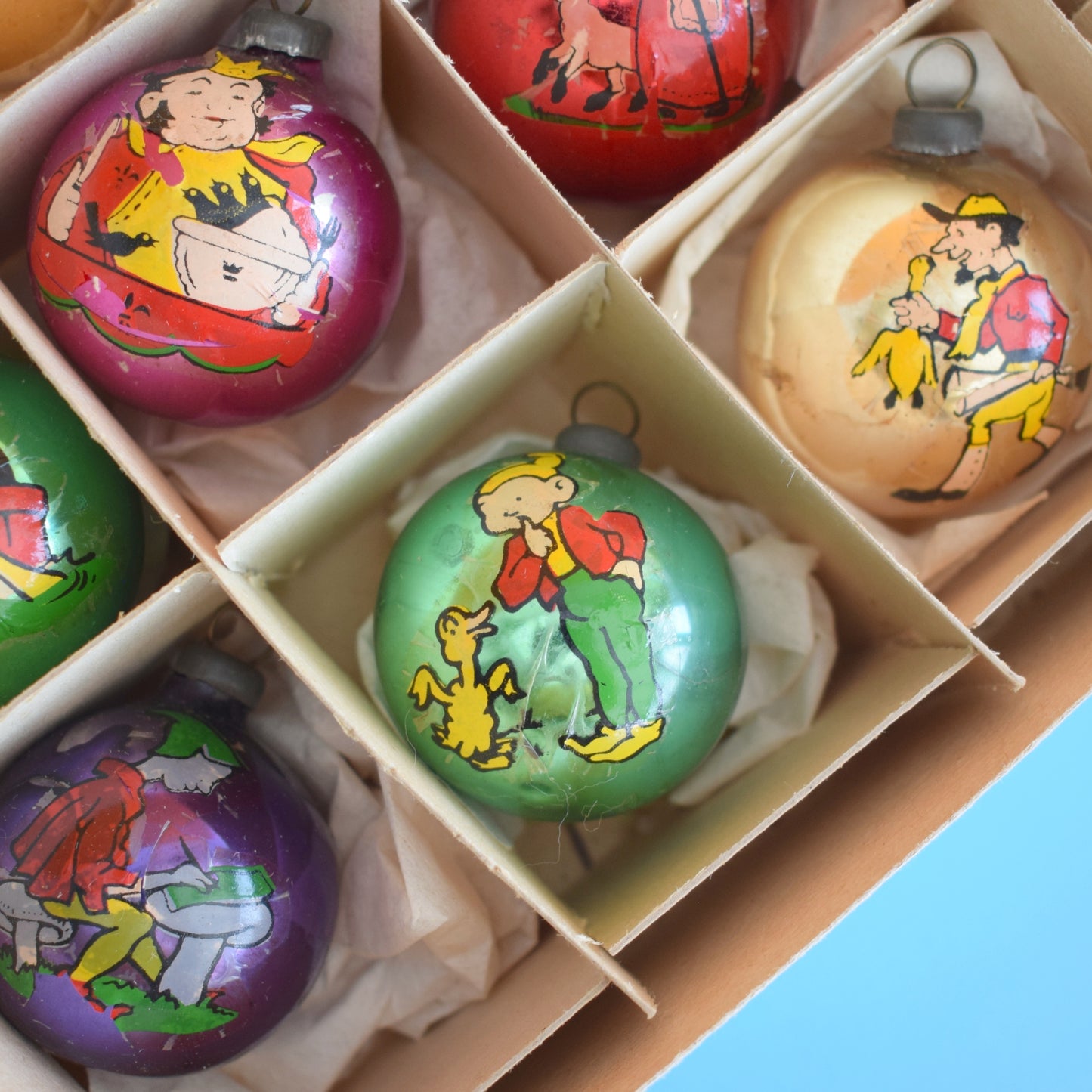 Vintage 1950s Glass Christmas Baubles - Transfer Images