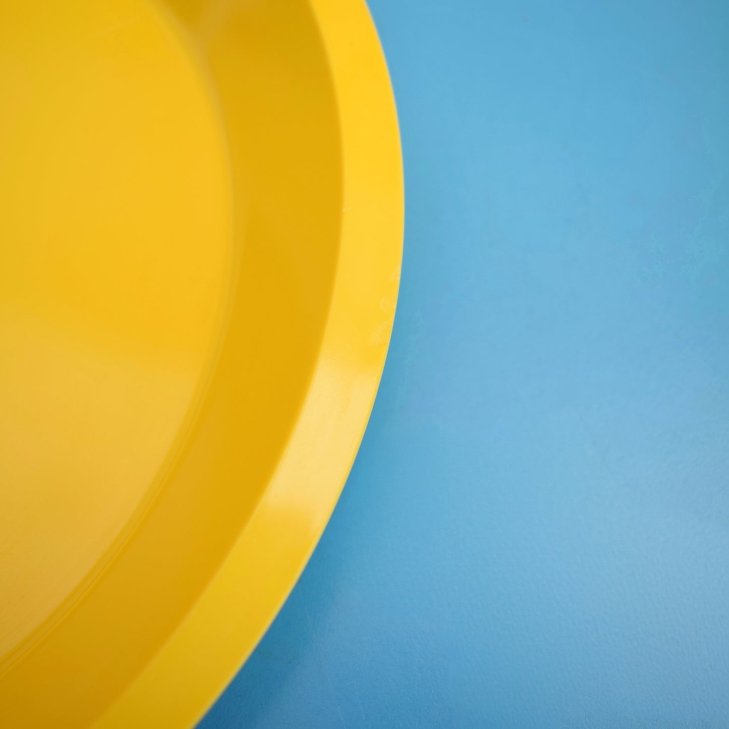 Vintage 1970s Italian Melamine Plastic Plates & Bowls - Canary Yellow . by Pineapple Retro