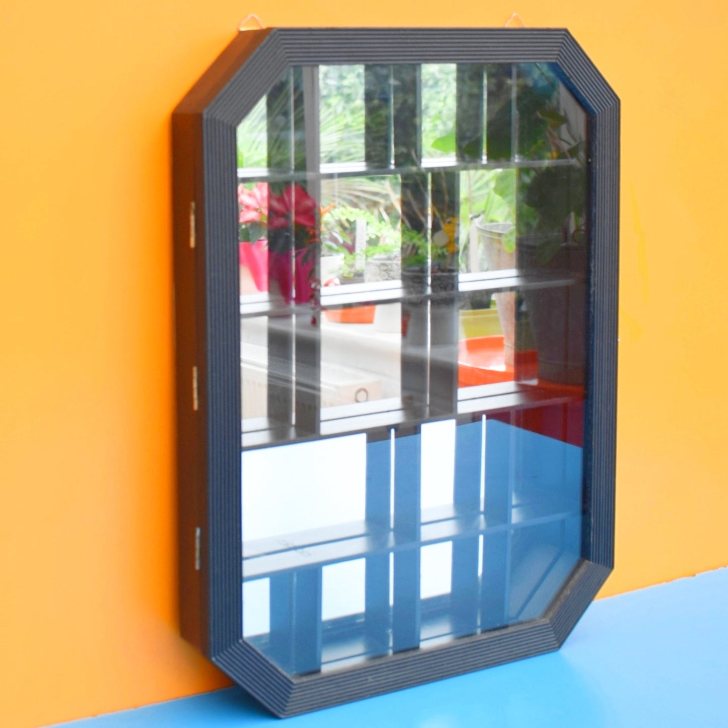 Vintage 1990s Wooden Display Case - Mirrored Back. Black