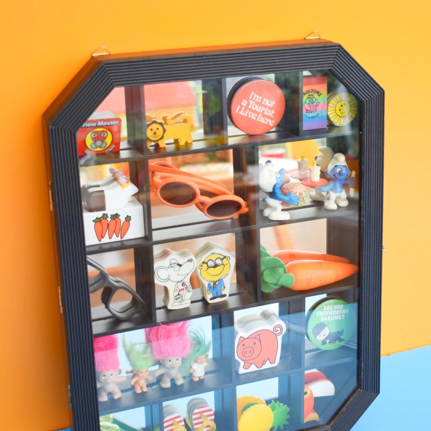 Vintage 1990s Wooden Display Case - Mirrored Back. Black