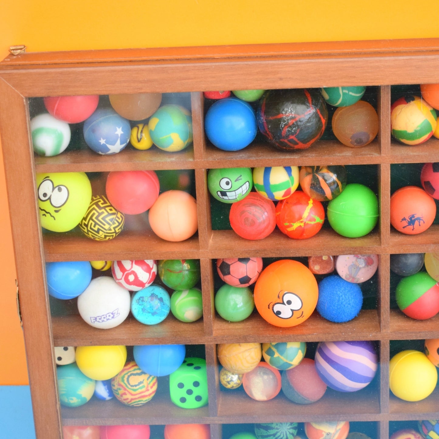 Vintage Wooden Display Case & Amazing Vintage Contents (Balls) by Pineapple Retro