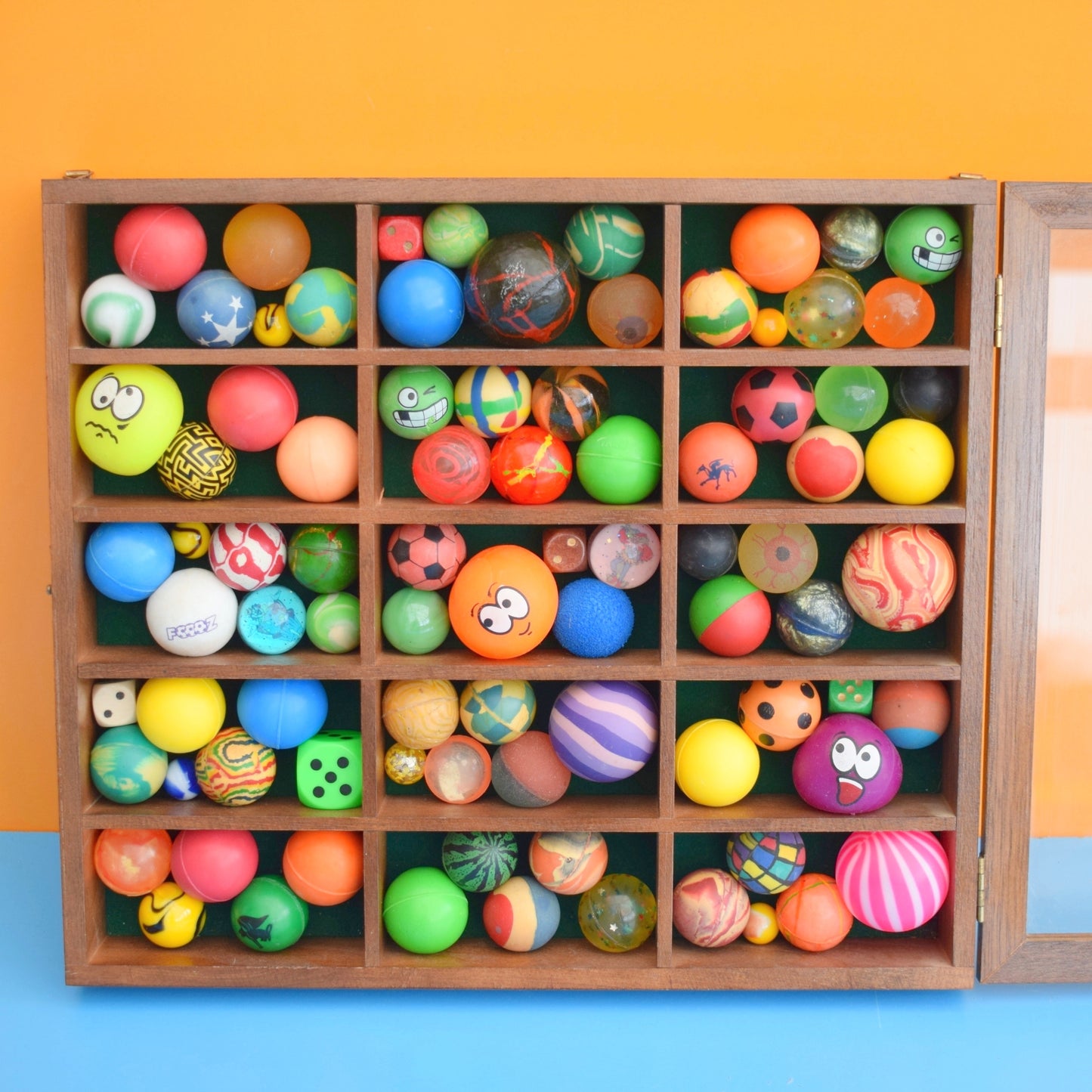 Vintage Wooden Display Case & Amazing Vintage Contents (Balls) by Pineapple Retro