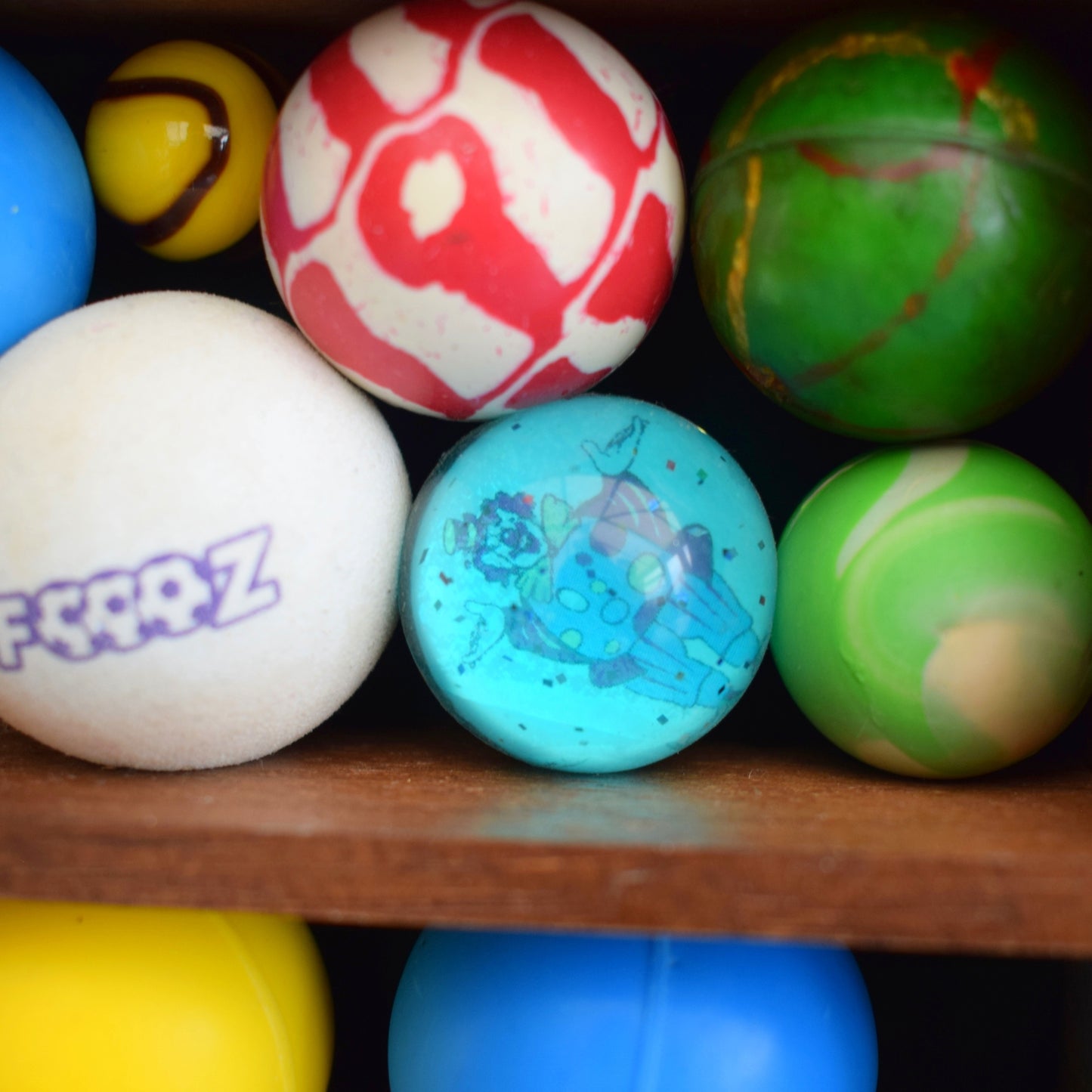 Vintage Wooden Display Case & Amazing Vintage Contents (Balls) by Pineapple Retro
