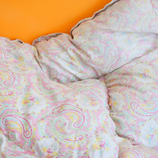 Vintage 1950s Pretty Eiderdown - Single- Pink