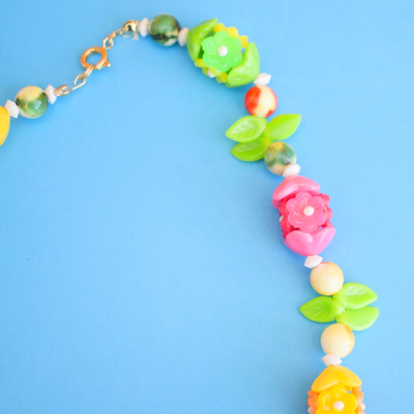 Vintage 1960s Carmen Miranda Style Flower Necklace- Brights