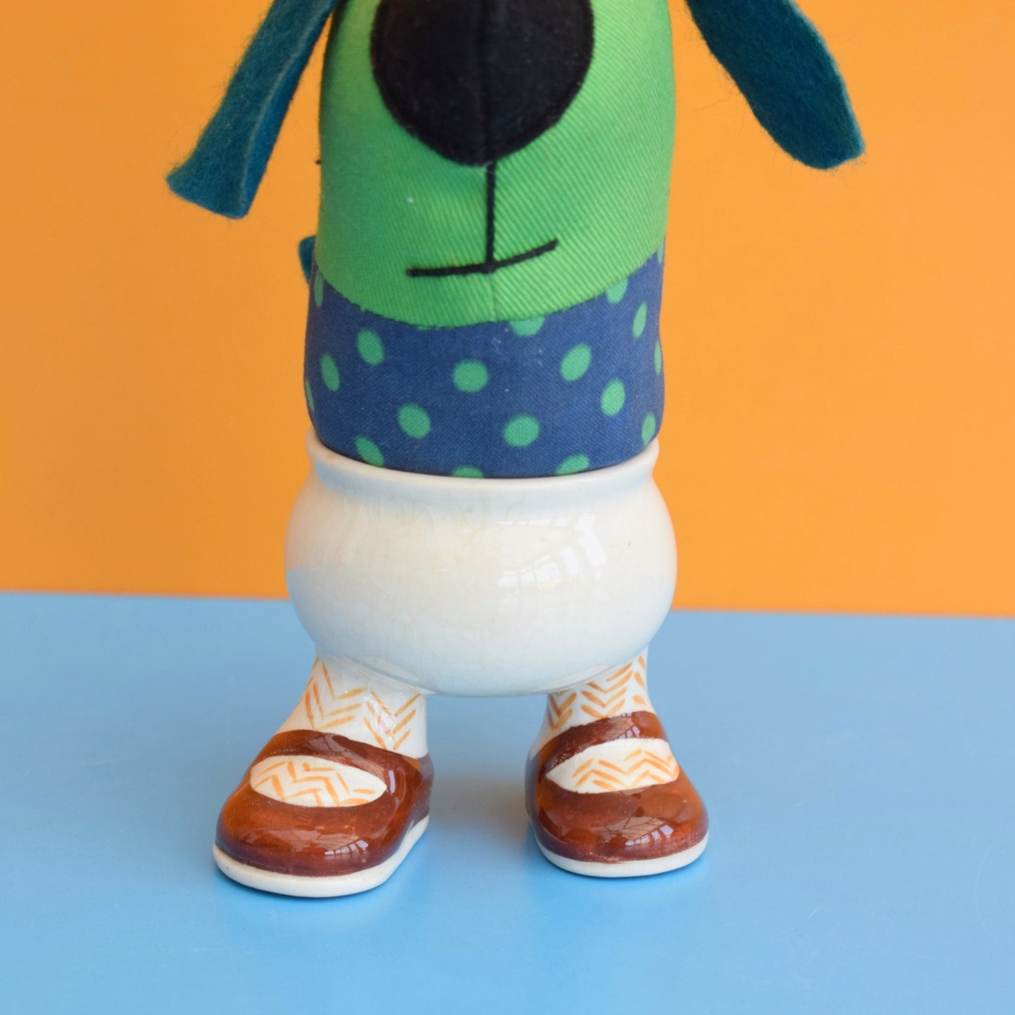 Vintage 1970s Carlton Ware Walking Egg Cup -/ Doggy Figure