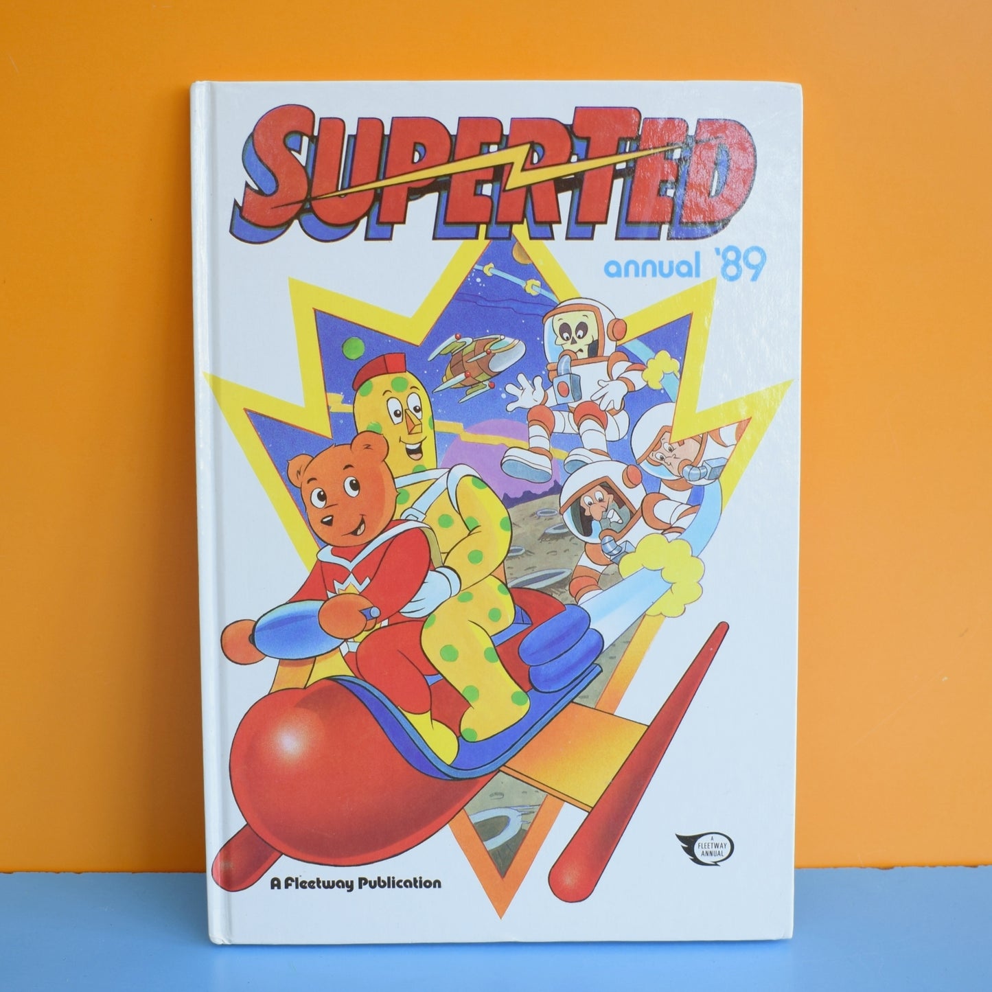 Vintage 1980s Annual Book - Superted - 1989