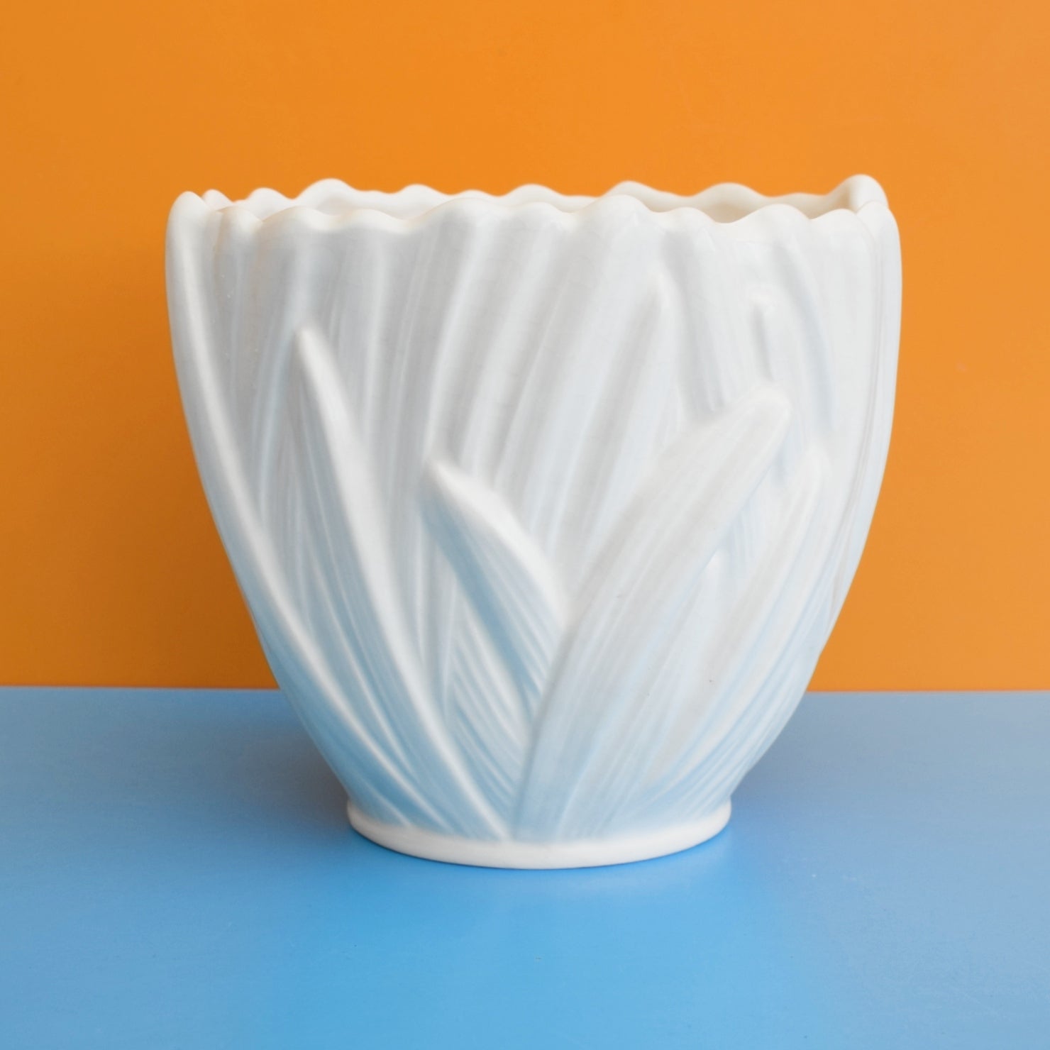 Vintage 1950s Organic - Cream Sylvac Planter / Shorter Shell / Crown Devon Vase by Vintage