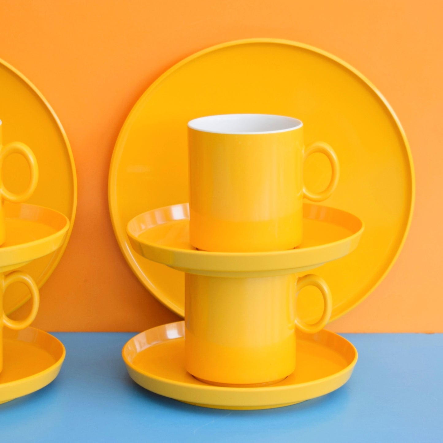 Vintage 1970s Melamine Plastic - Eggy Yellow Straight Sided Set