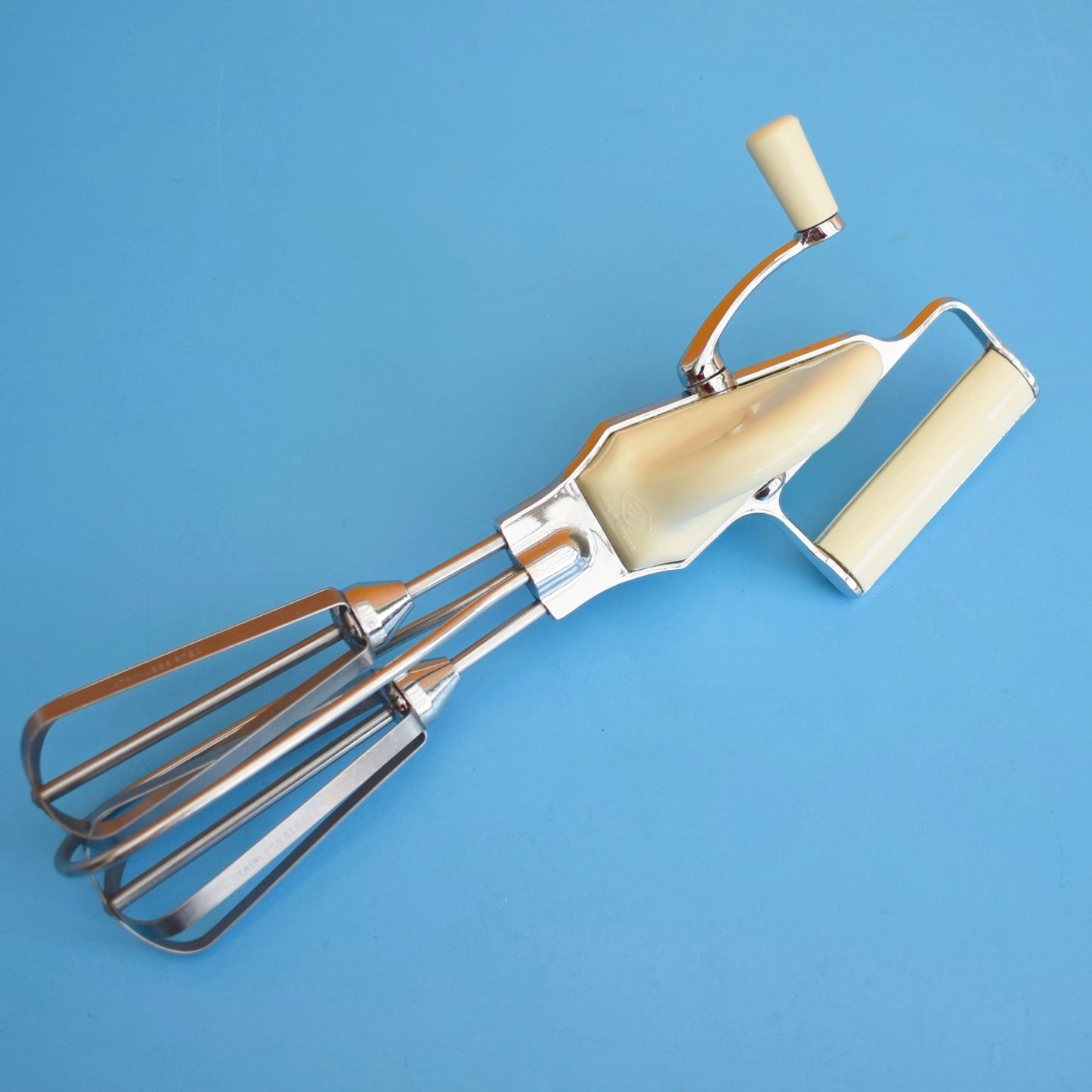 Vintage 1960s Kitchen Utensil - Hand Whisk - Cream - Tala