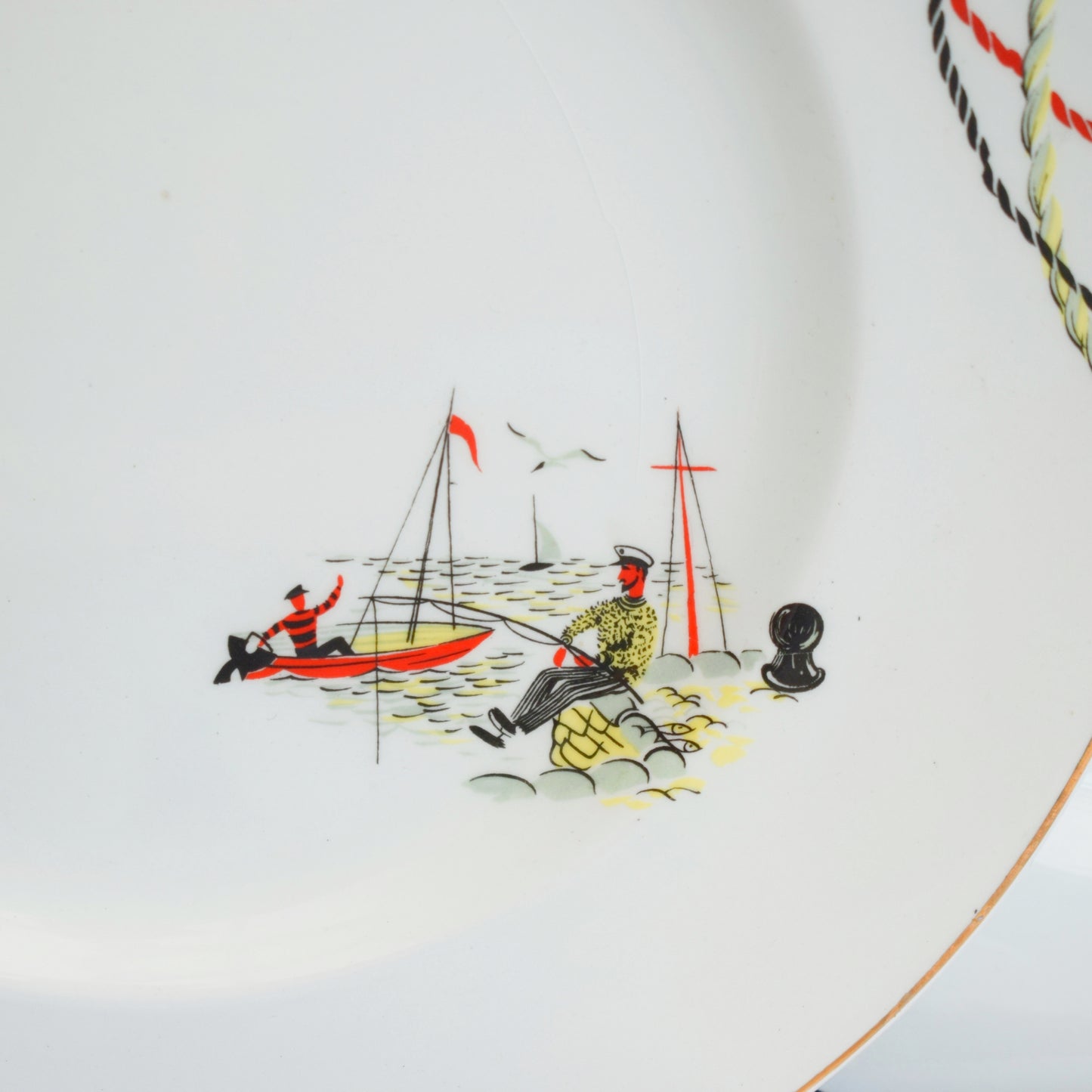 Vintage 1950s Kitsch Alfred Meakin Dinner Plates - Sea Breezes