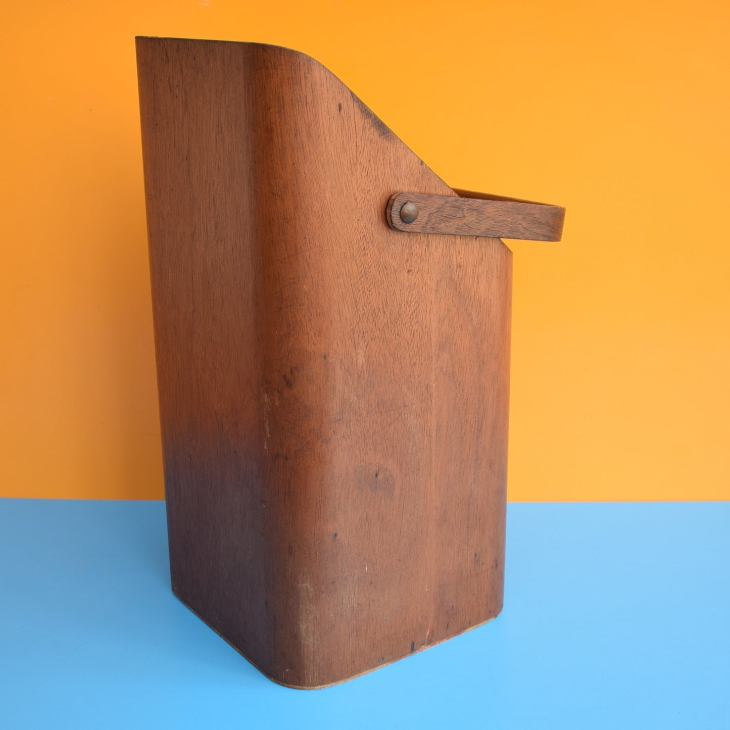 Vintage 1960s Bent Teak Plywood Coal Scuttle - Mallod . by Pineapple Retro
