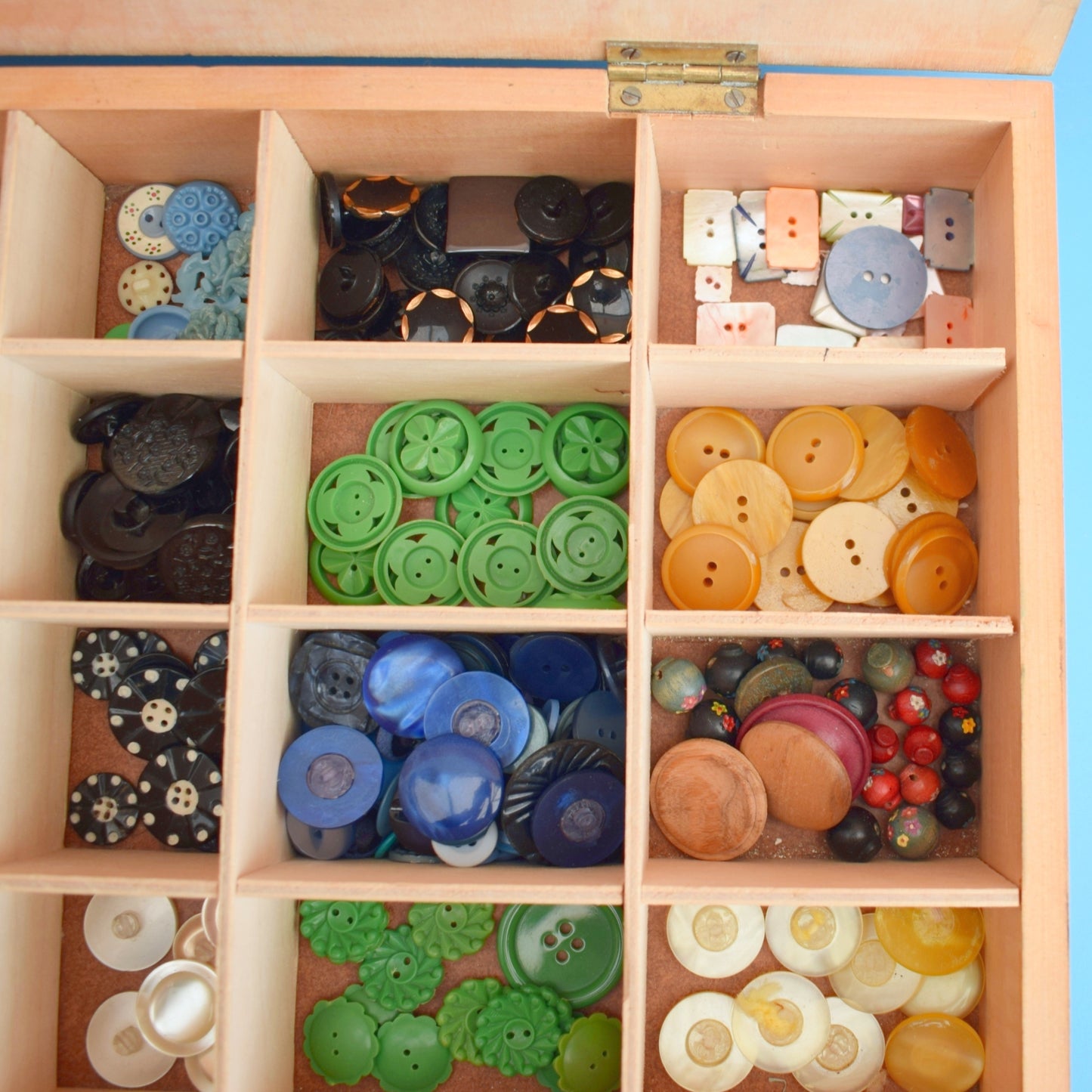 Vintage 1960s Crescent Haberdashery Button Box - Retail