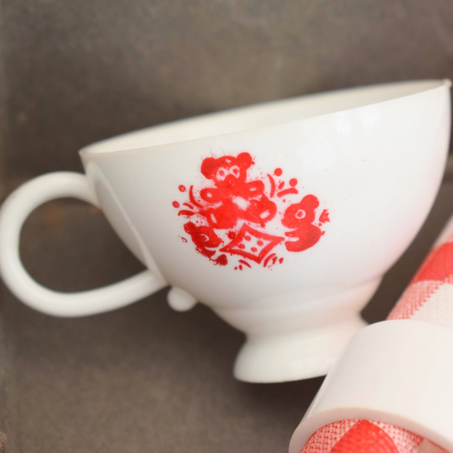 Vintage 1960s Rare Dolls Picnic Set - Pedigree .