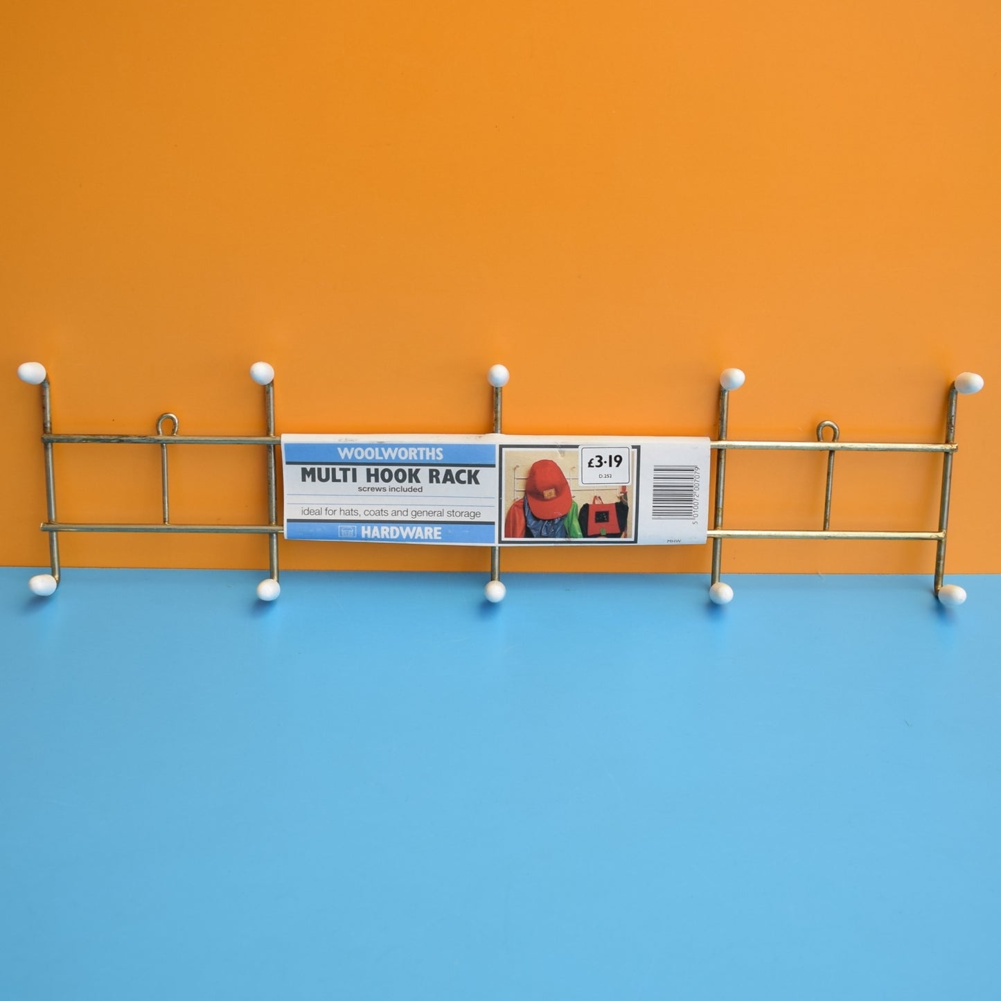 Vintage 1980s Atomic Hooks - Woolworths - Unused