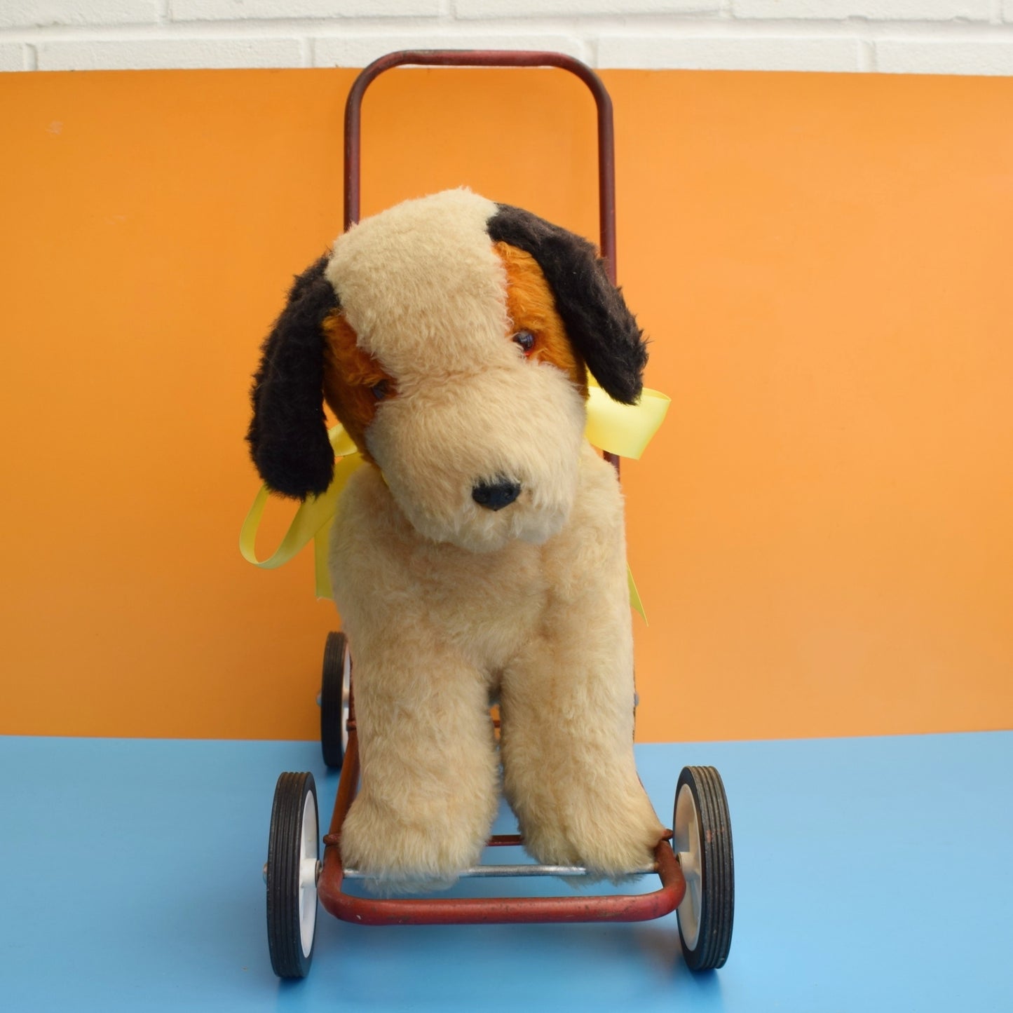 Vintage 1970s Dog On Wheels - Carousel
